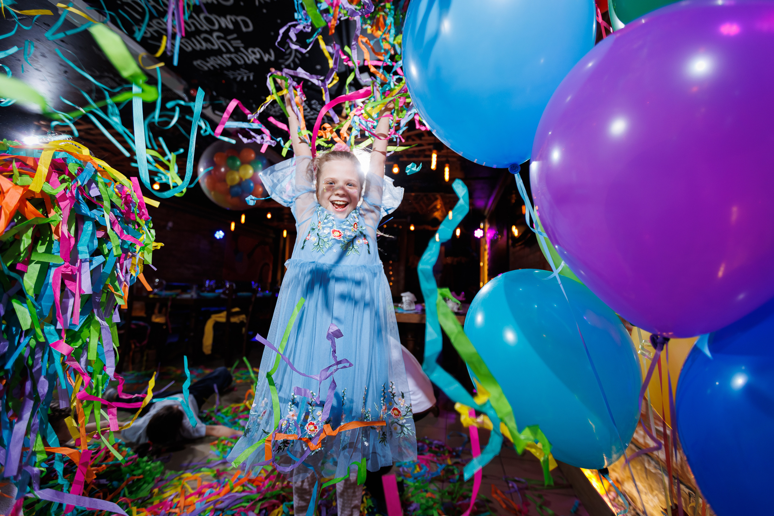 День рождения Кристины «Pop-it». Семейный и детский фотограф Комина Елена, Власиха, Одинцово