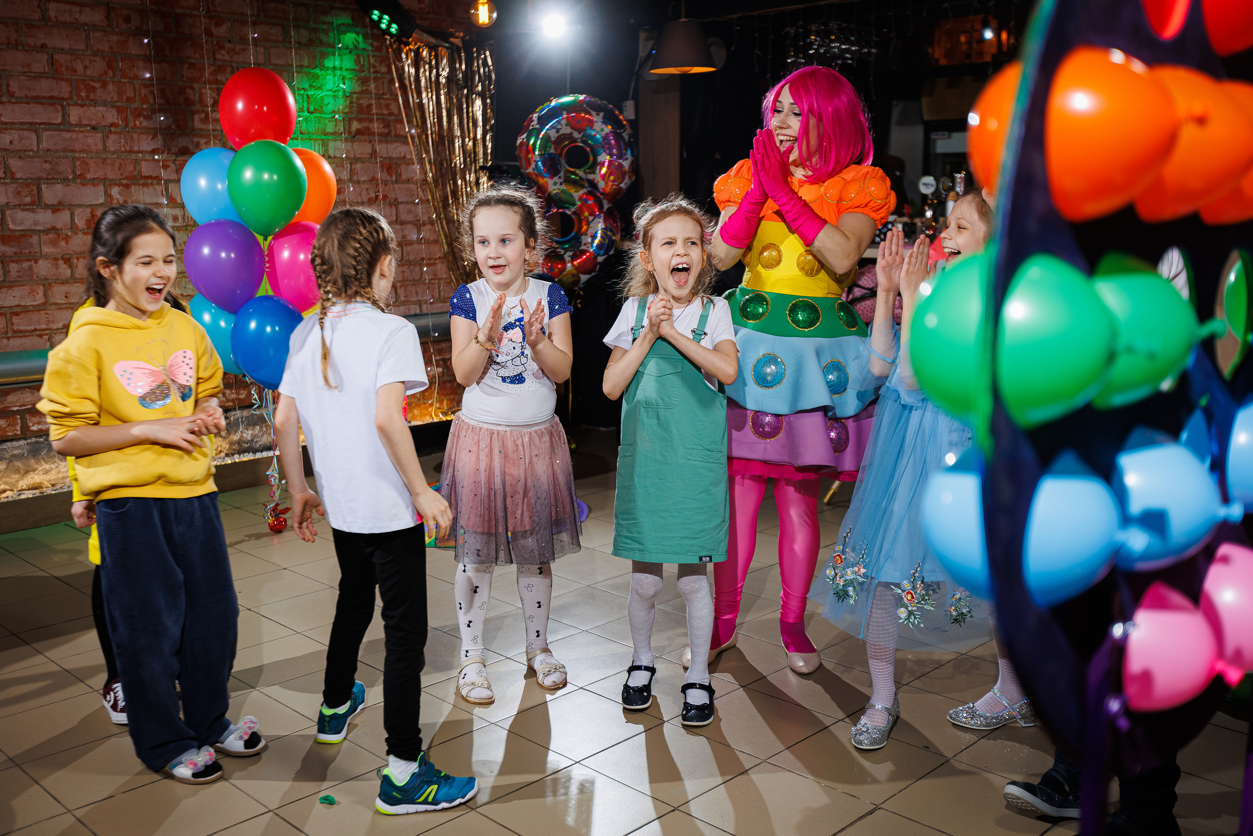 День рождения Кристины «Pop-it». Семейный и детский фотограф Комина Елена, Власиха, Одинцово