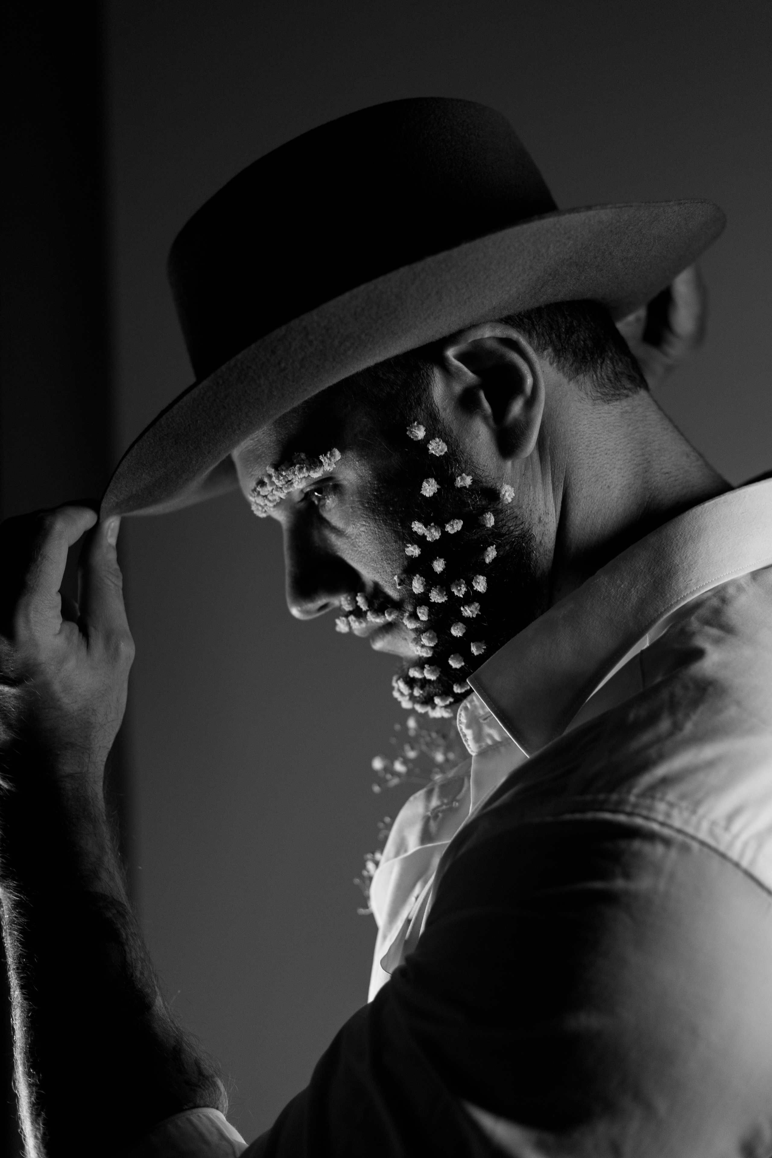 Мужская фотосессия в Новосибирске: запечатлею силу, харизму и стиль делового мужчины. Фотограф Ольга Баранова