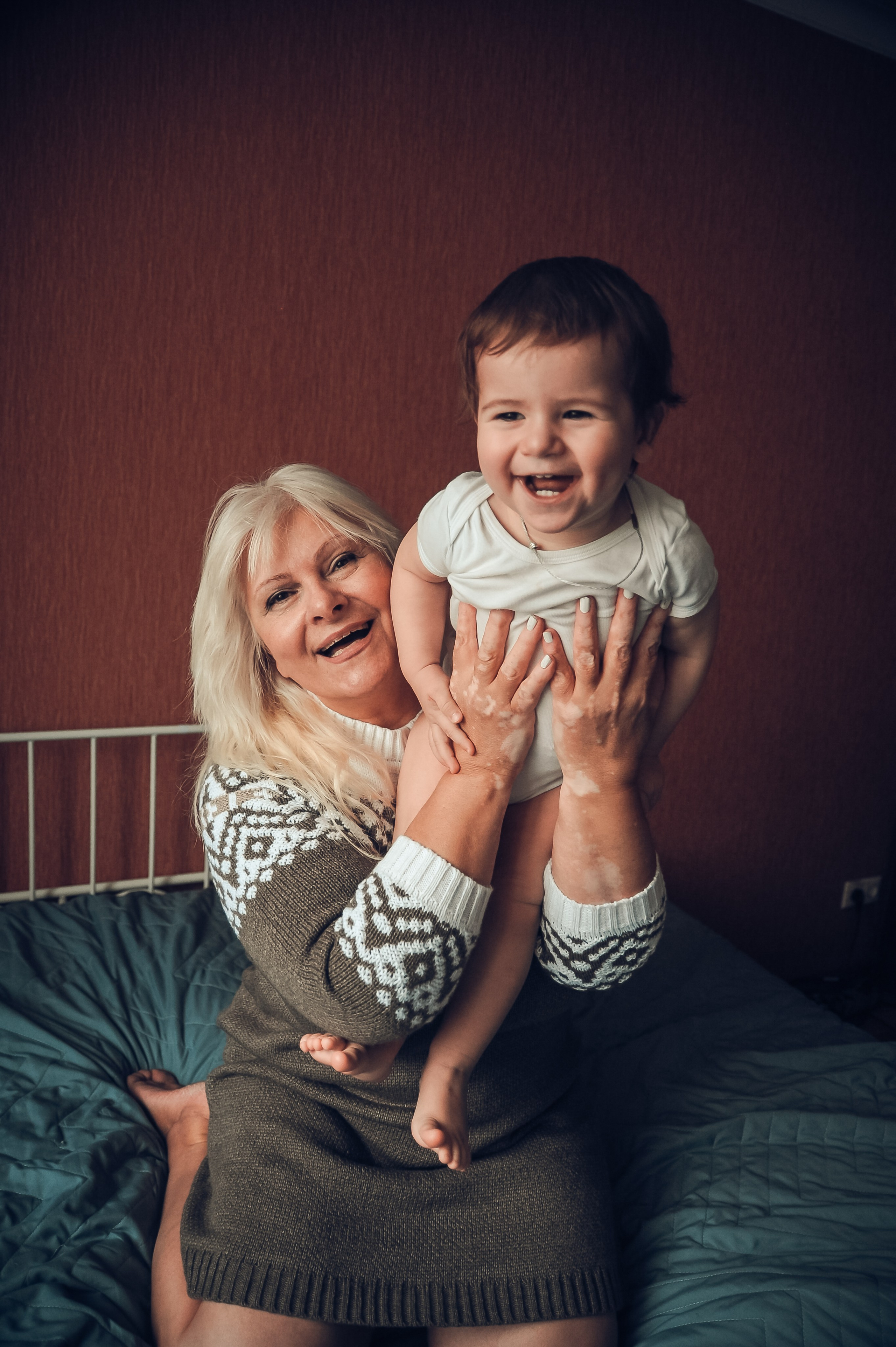 С бабушкой. Фотограф, визажист. Москва