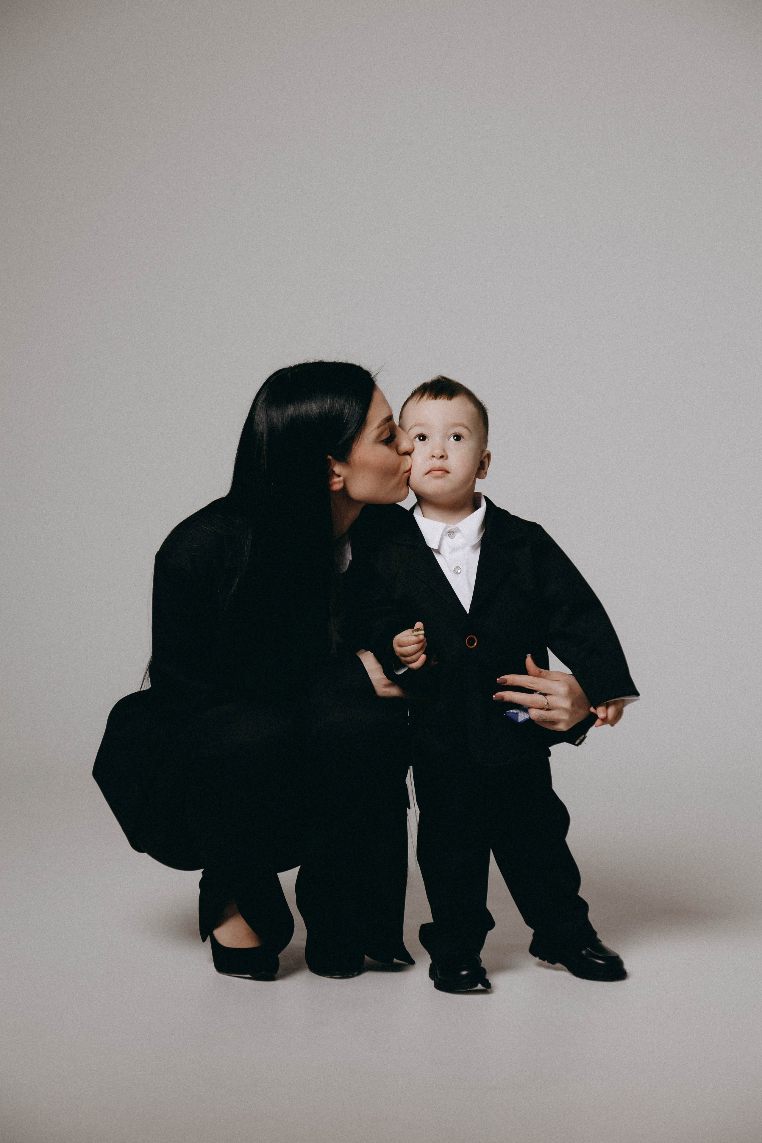 Эмиру 2 годика (на циклораме). Семейный фотограф Софи Симакова в Волгограде и Волжском