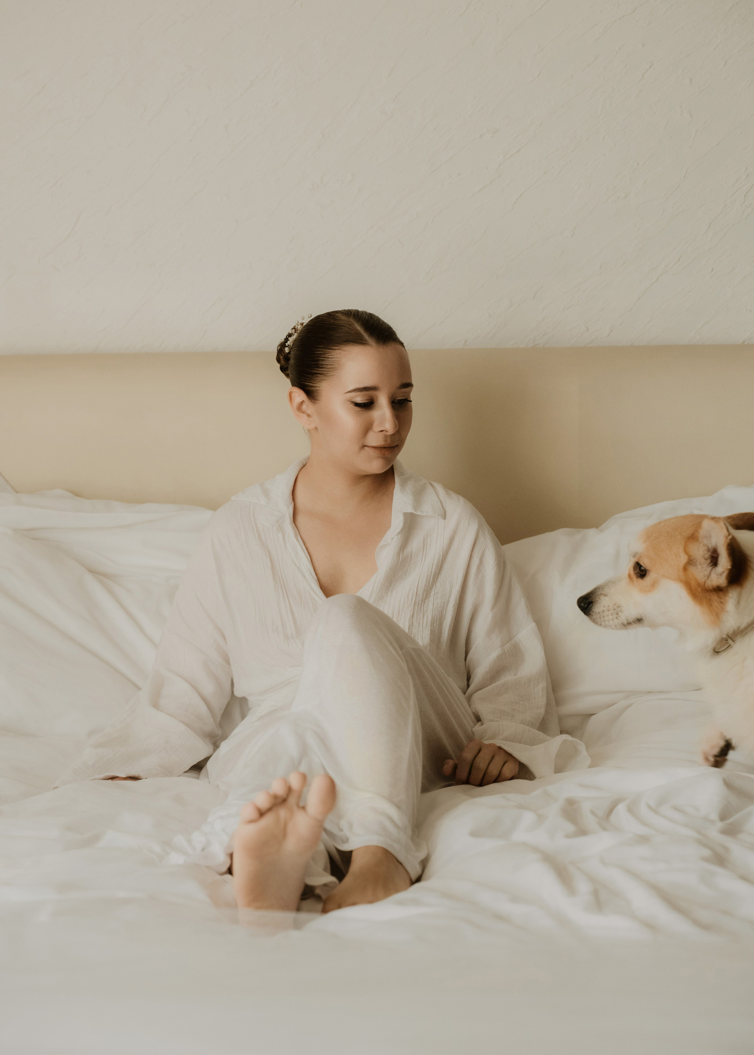 Утро невесты в гостиничном номере