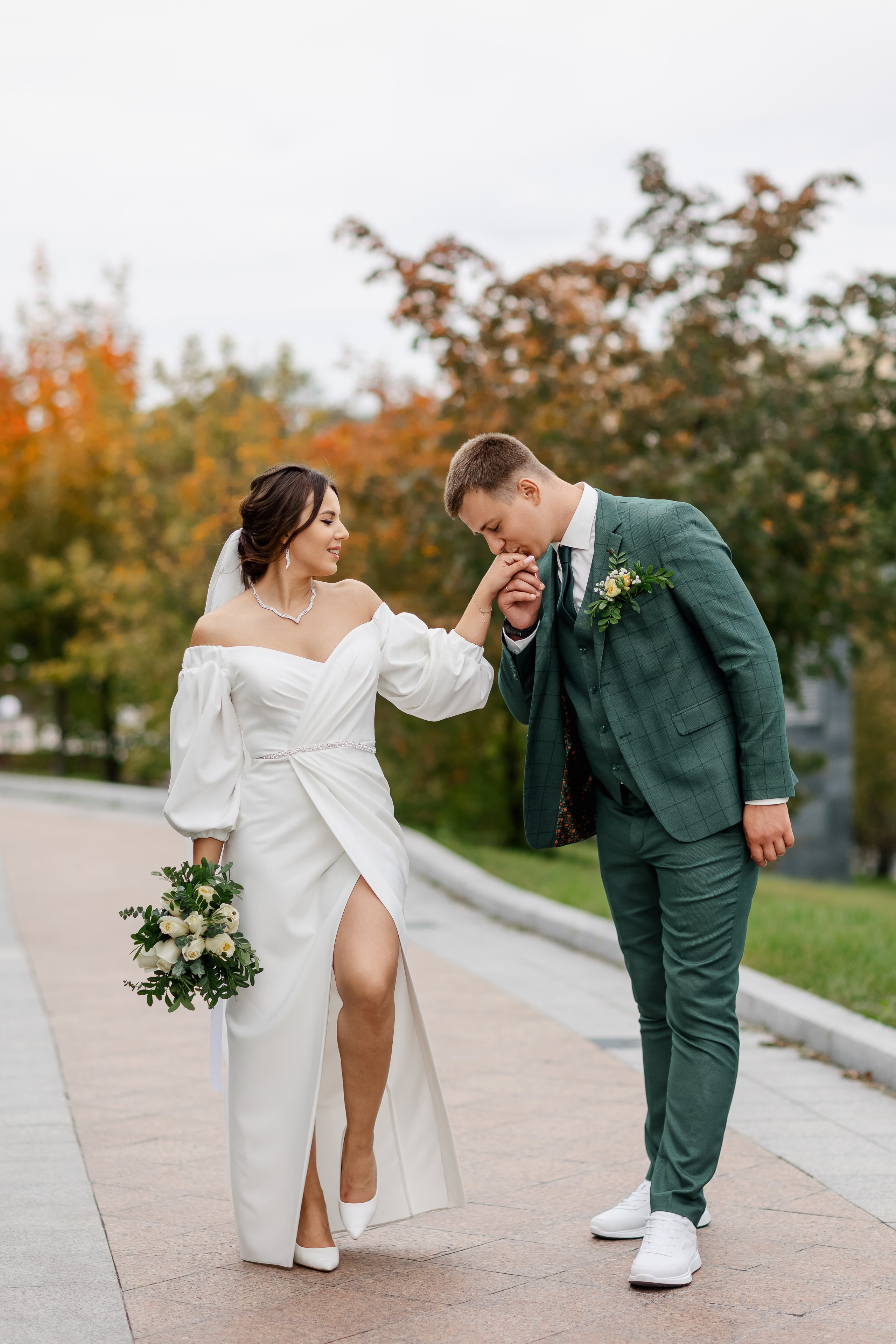 Олег и Юлия. Свадебная прогулка. Свадебный фотограф в Хабаровске