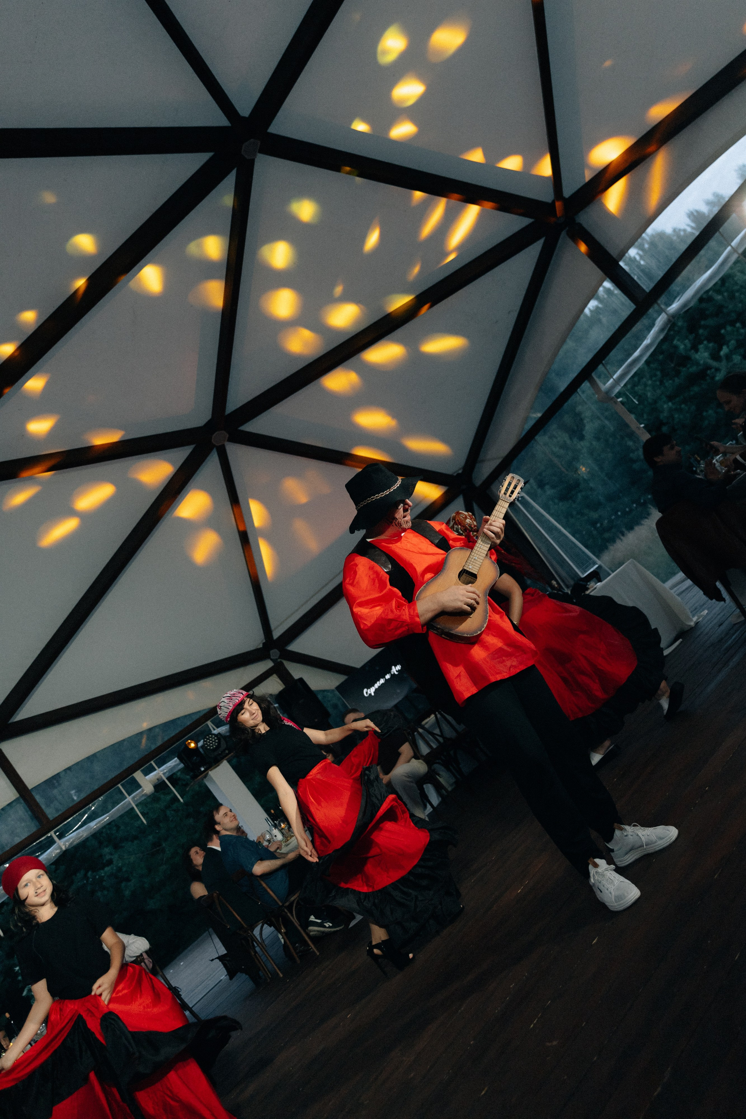 Свадьба в глэмпинге «Хвоя». Свадебный фотограф в Нижнем Новгороде Генеральская Ира