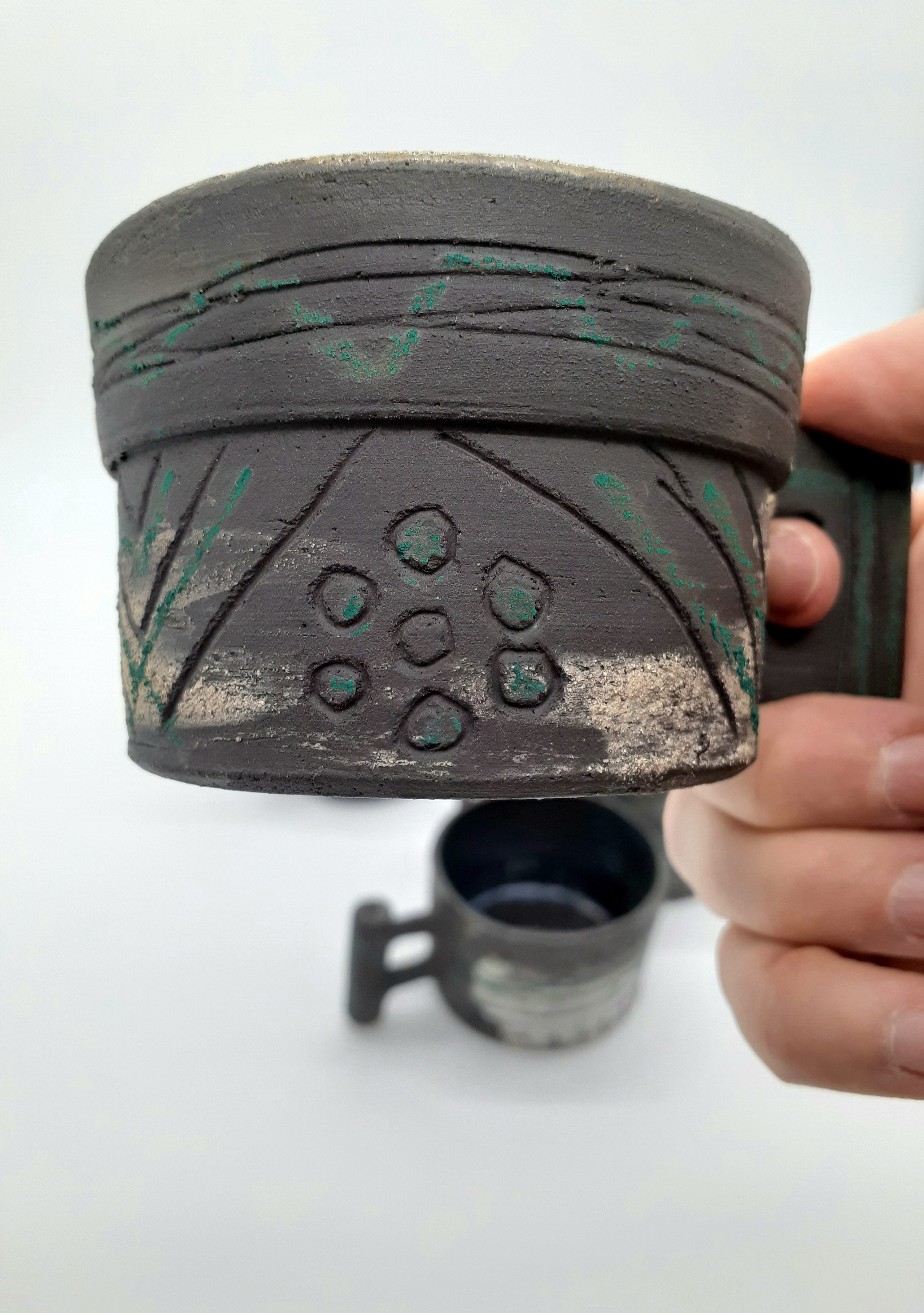 Наскальные рисунки. Керамика с историей. Елена Рогалёва