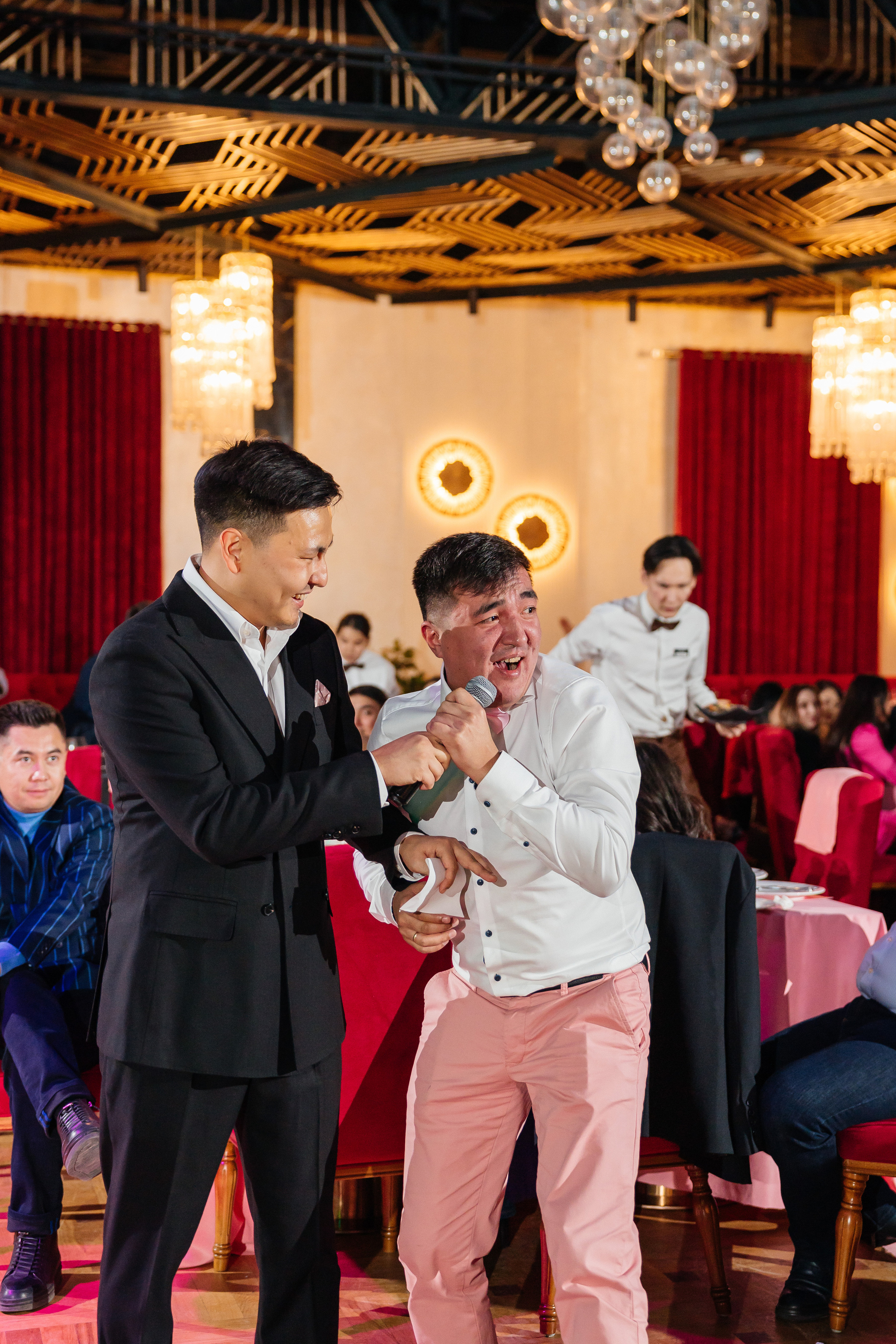 1 жас той. Профессиональный фотограф в городе Астана/Алматы Даурен Сембаев