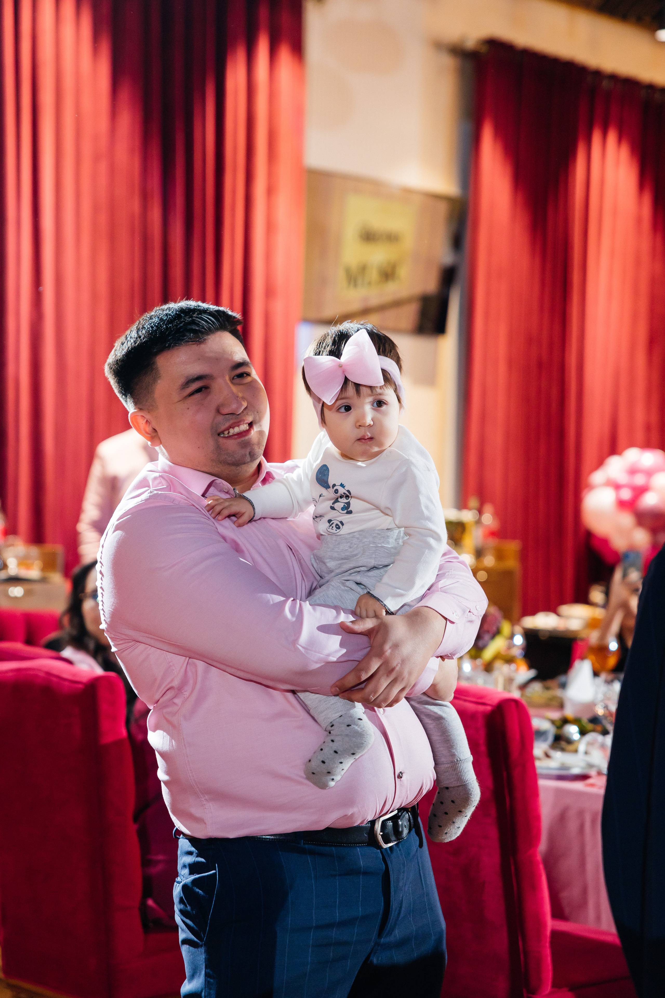 1 жас той. Профессиональный фотограф в городе Астана/Алматы Даурен Сембаев