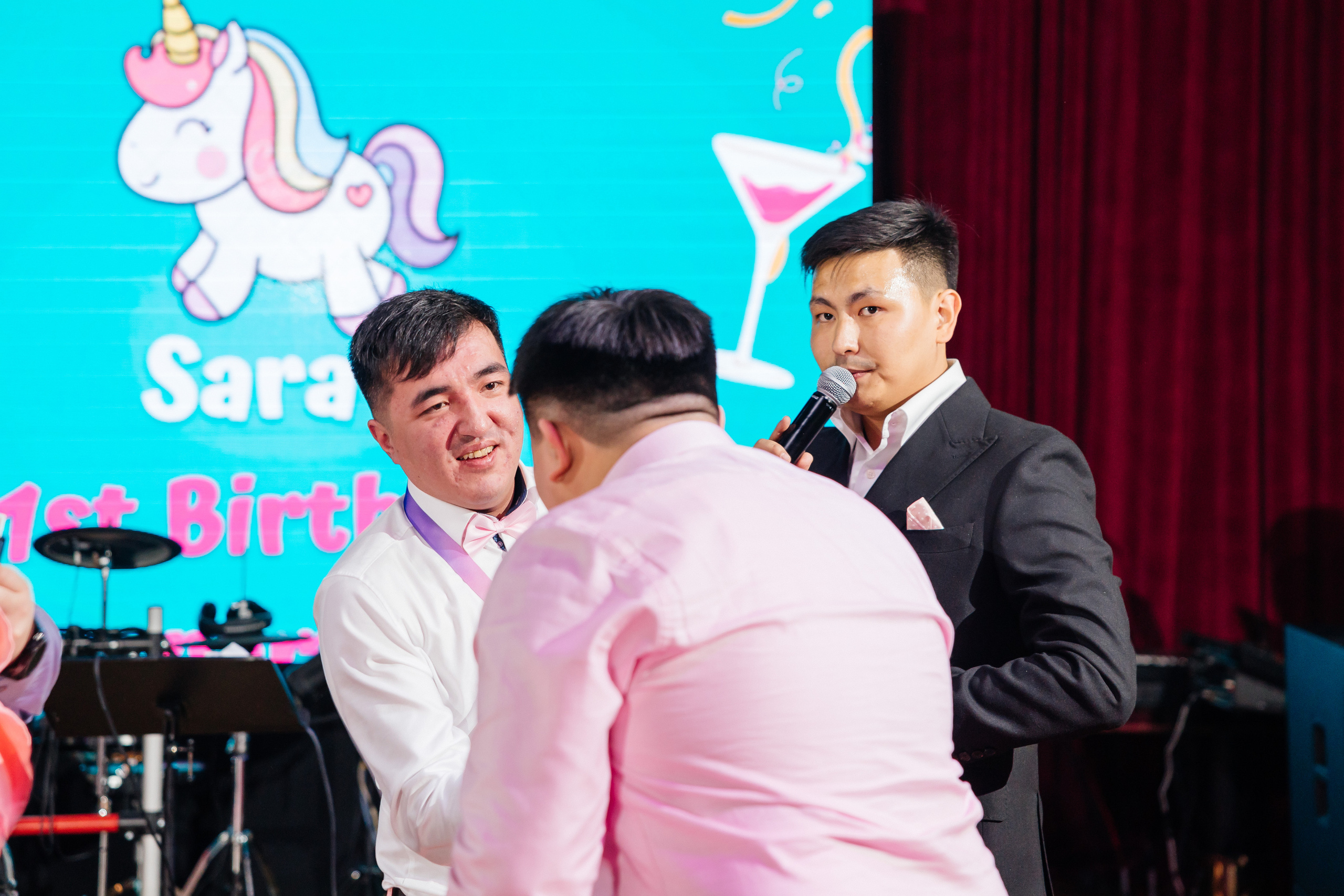 1 жас той. Профессиональный фотограф в городе Астана/Алматы Даурен Сембаев