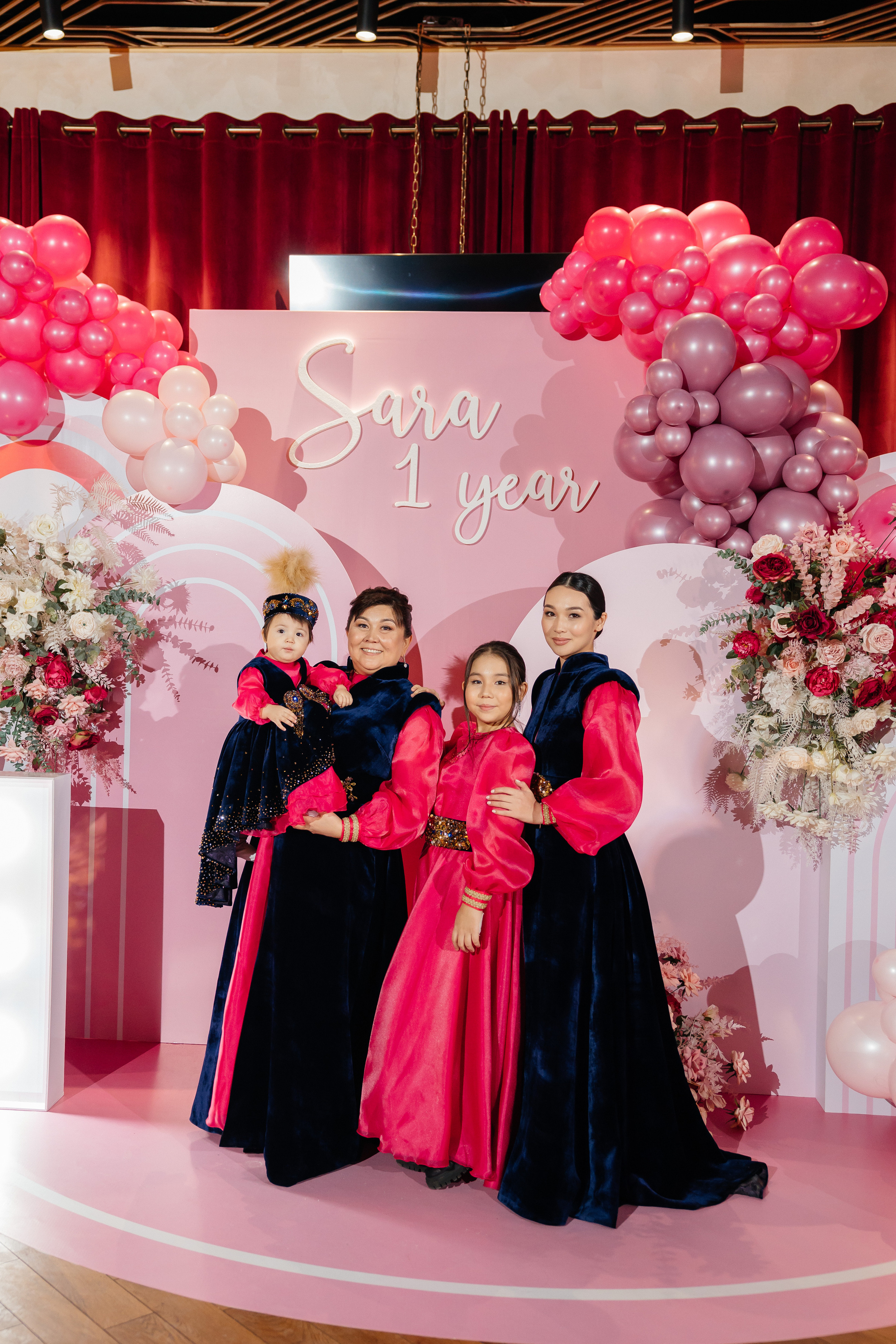 1 жас той. Профессиональный фотограф в городе Астана/Алматы Даурен Сембаев