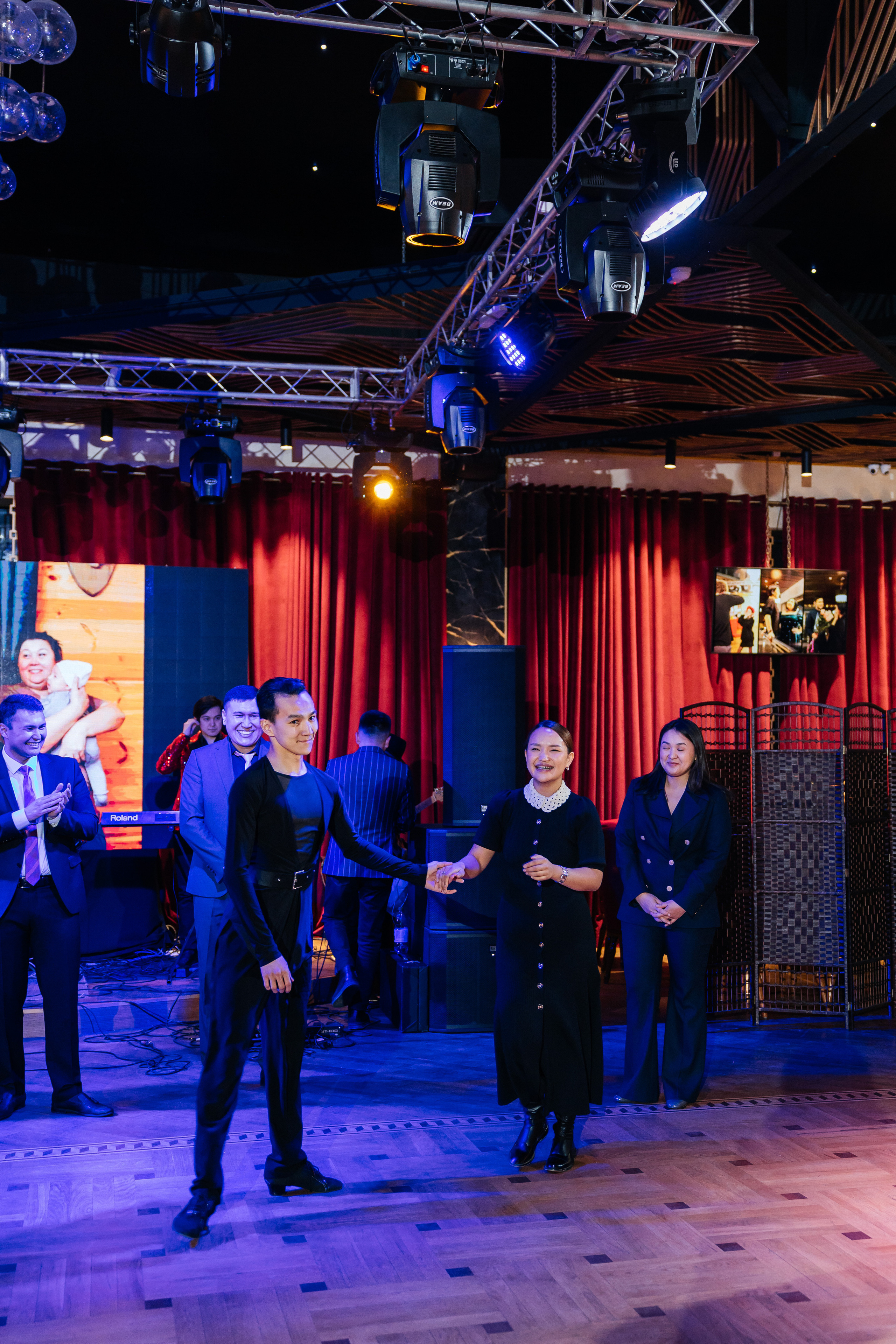 1 жас той. Профессиональный фотограф в городе Астана/Алматы Даурен Сембаев