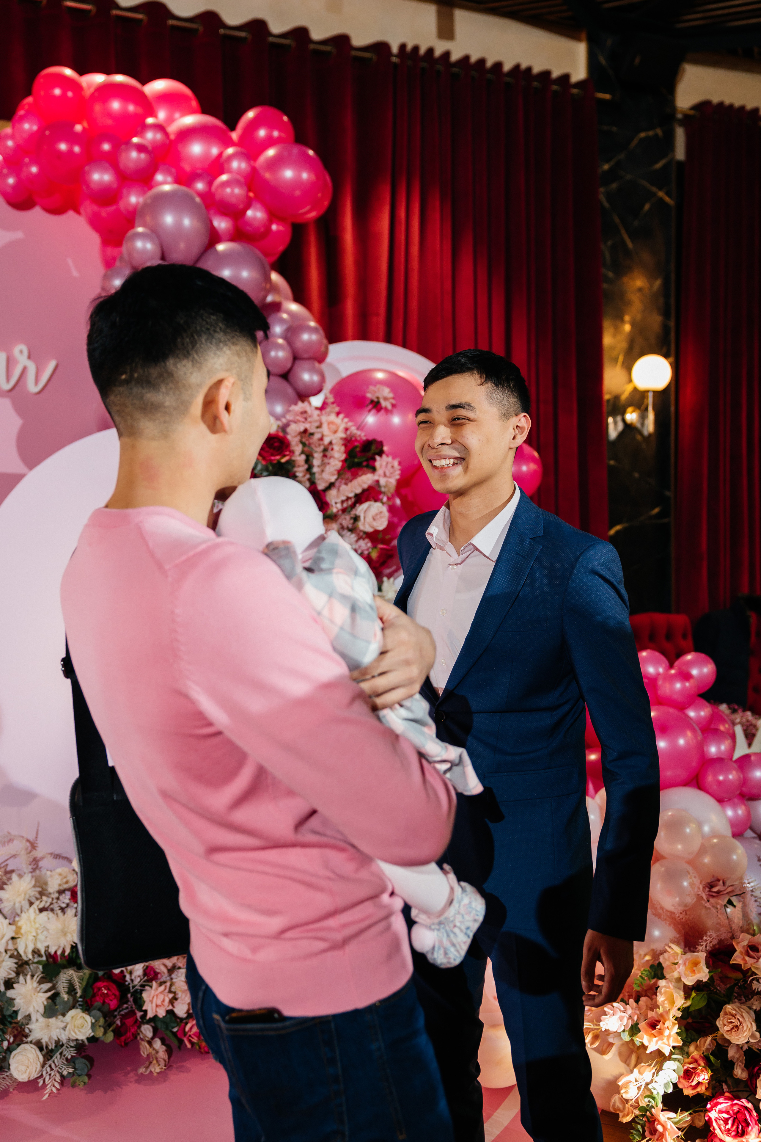 1 жас той. Профессиональный фотограф в городе Астана/Алматы Даурен Сембаев