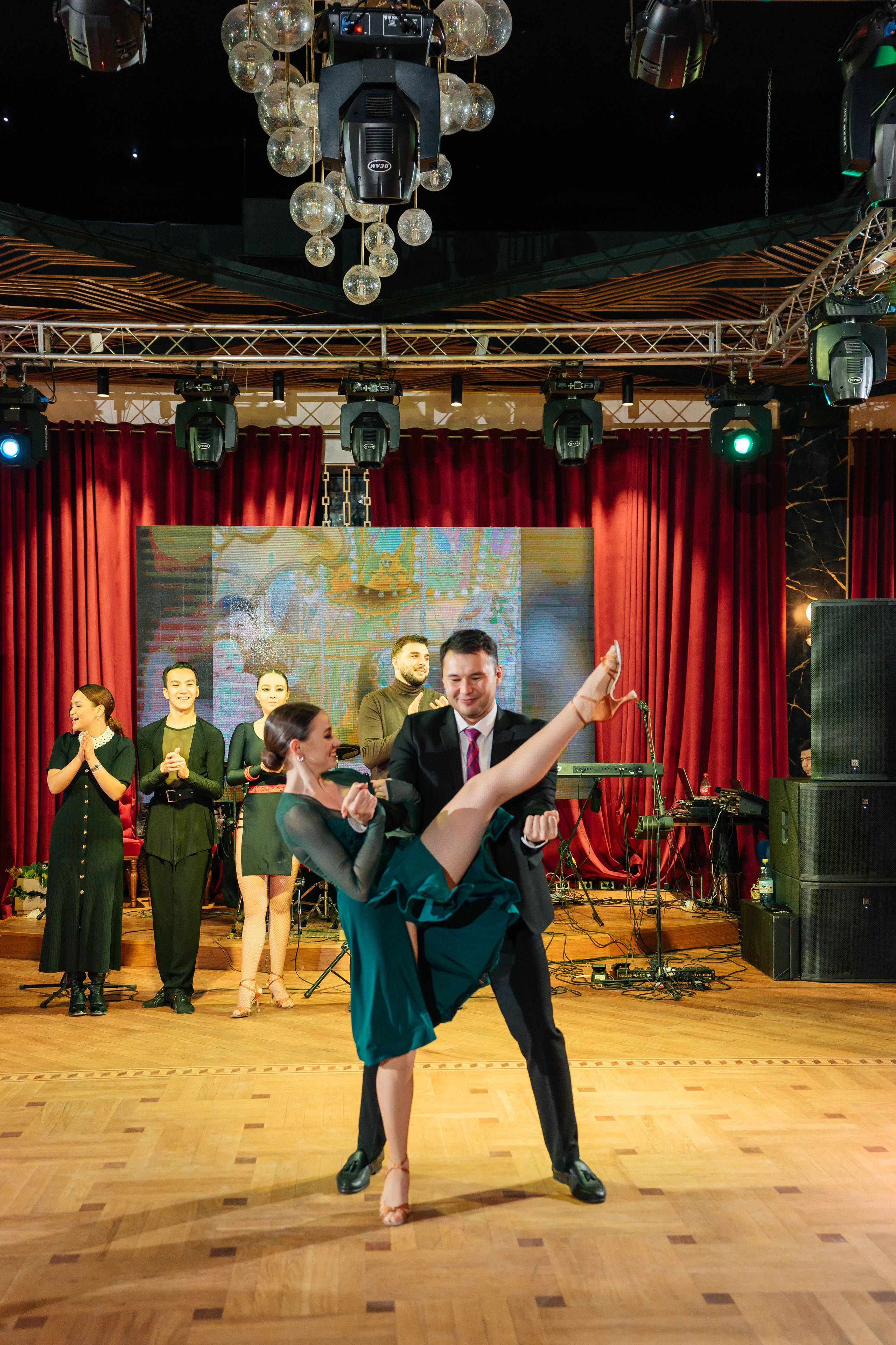 1 жас той. Профессиональный фотограф в городе Астана/Алматы Даурен Сембаев