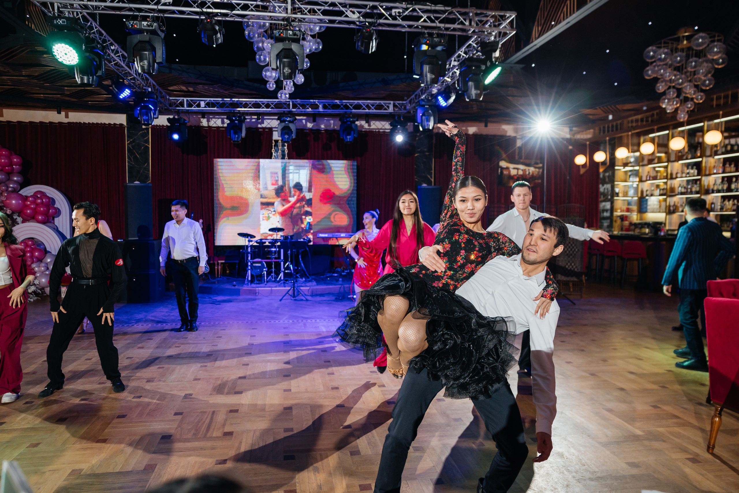 1 жас той. Профессиональный фотограф в городе Астана/Алматы Даурен Сембаев