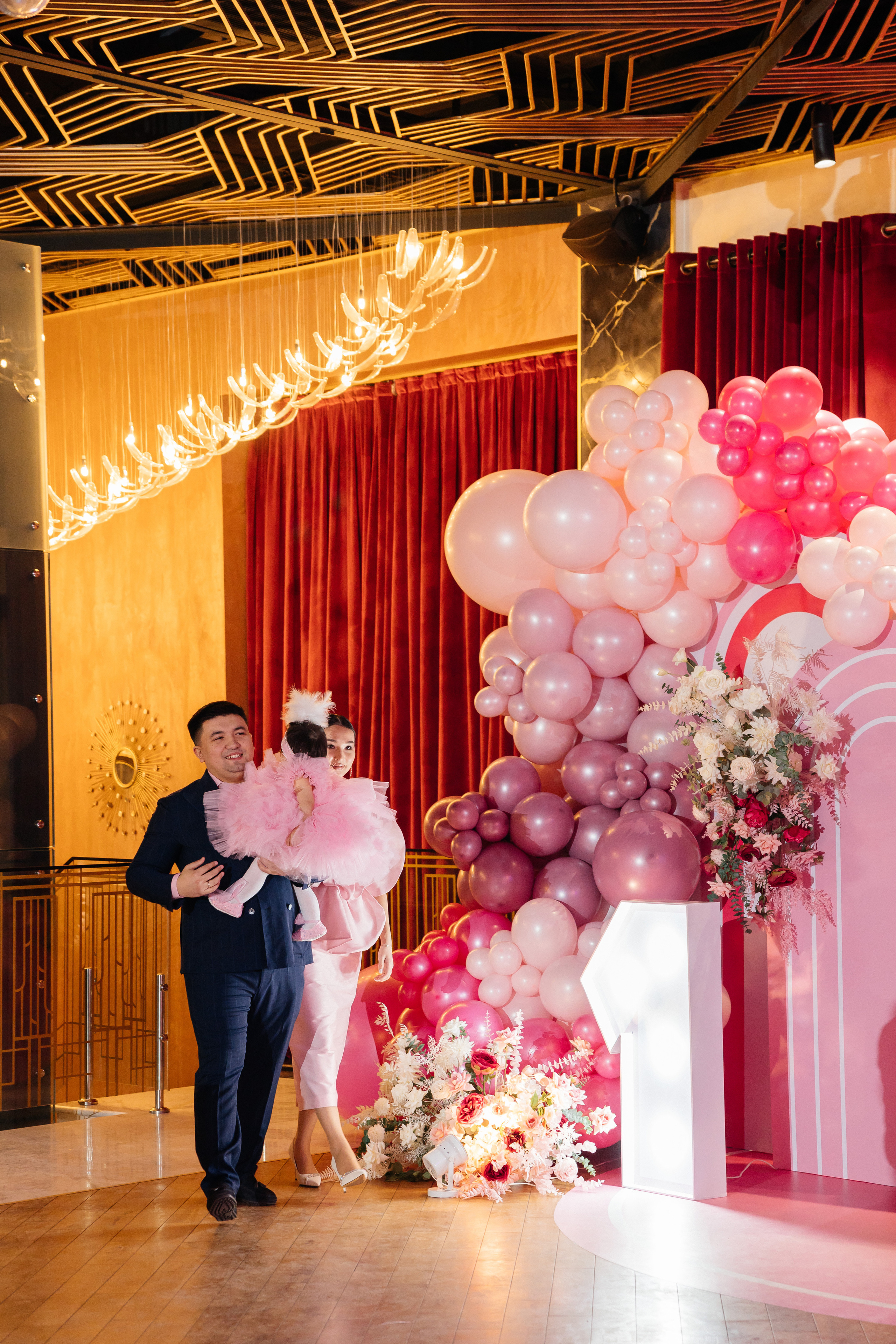 1 жас той. Профессиональный фотограф в городе Астана/Алматы Даурен Сембаев