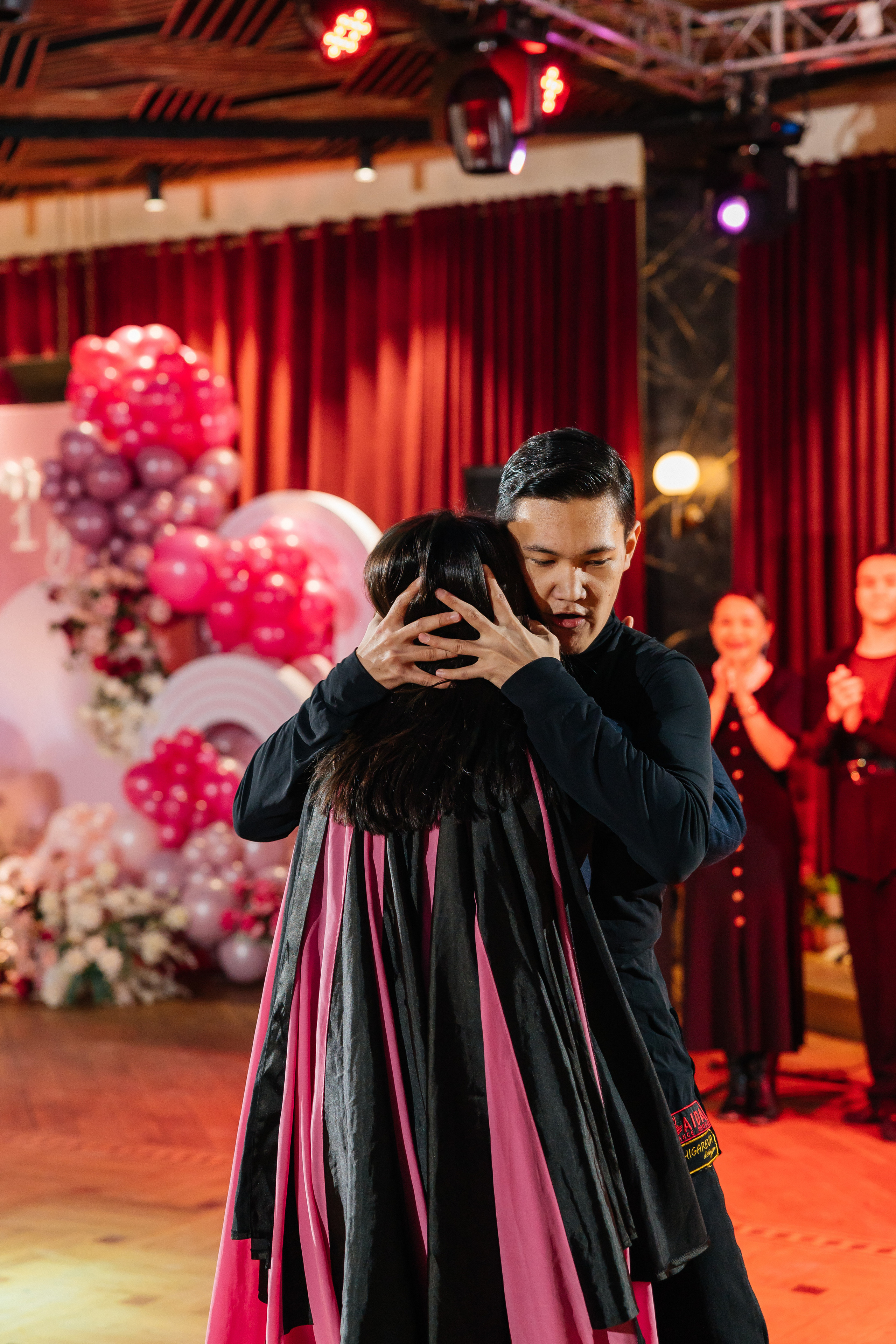 1 жас той. Профессиональный фотограф в городе Астана/Алматы Даурен Сембаев