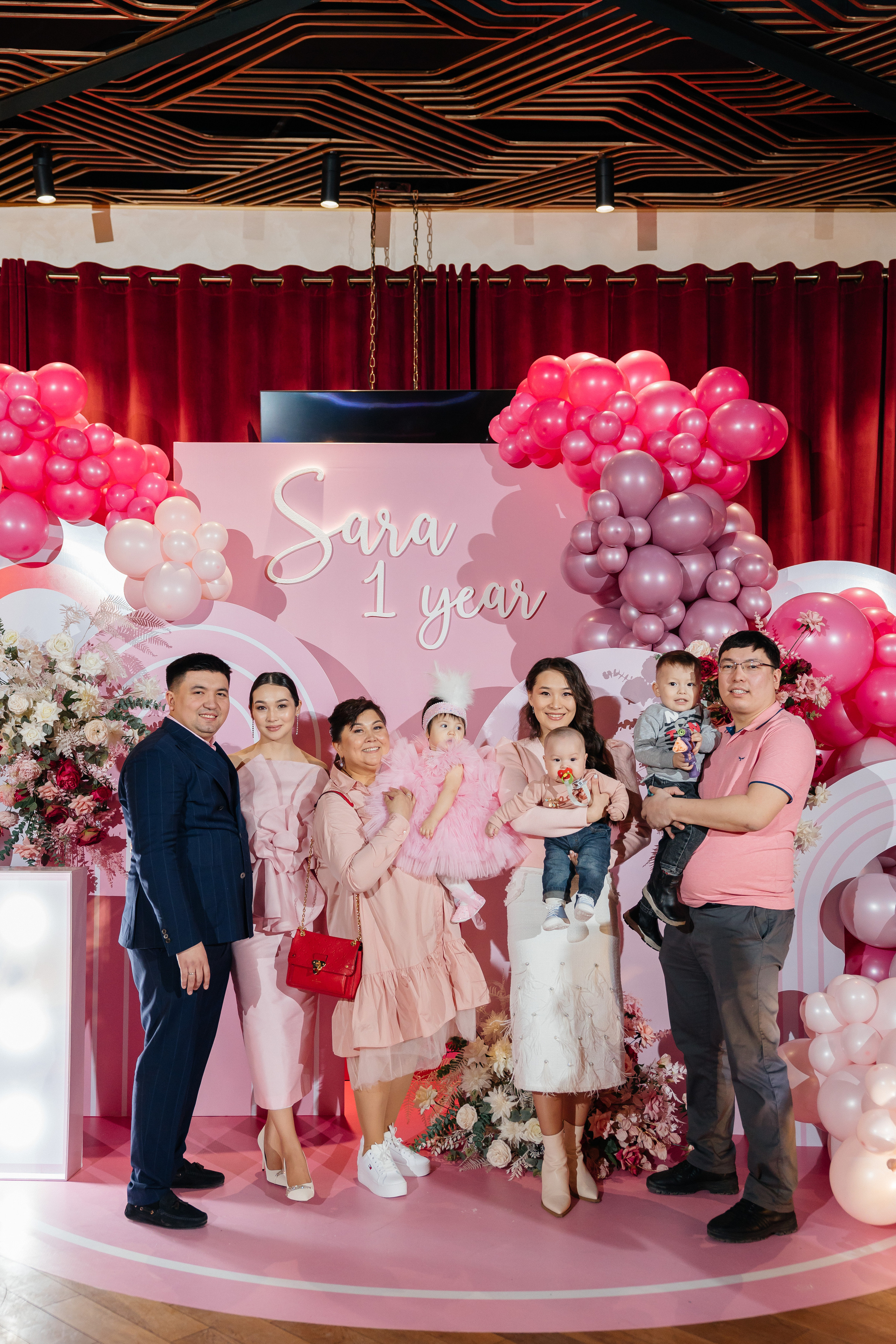 1 жас той. Профессиональный фотограф в городе Астана/Алматы Даурен Сембаев