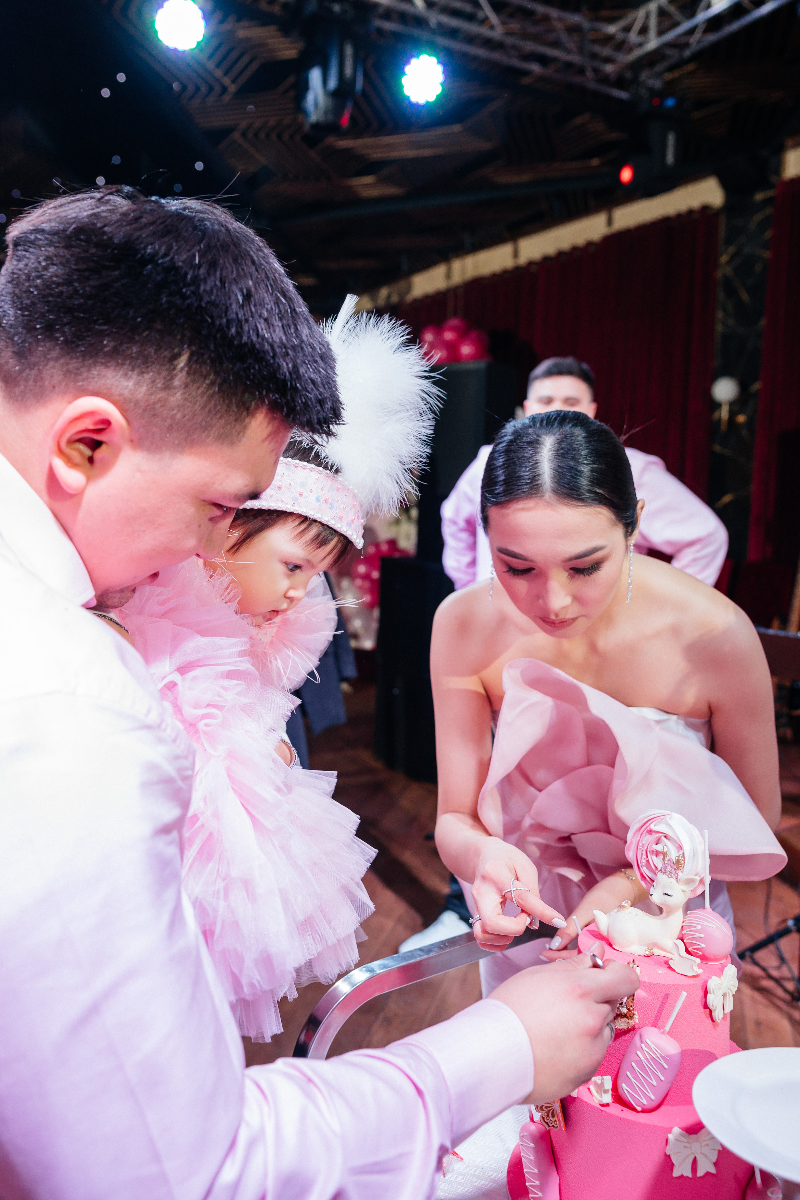 1 жас той. Профессиональный фотограф в городе Астана/Алматы Даурен Сембаев