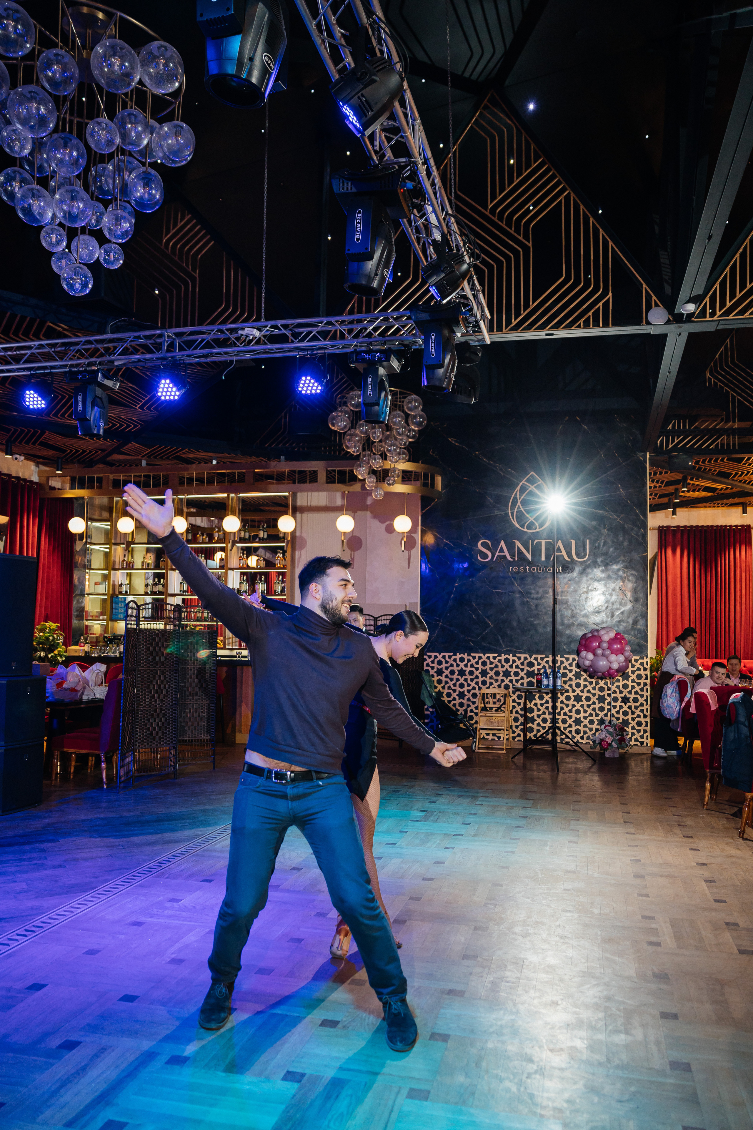 1 жас той. Профессиональный фотограф в городе Астана/Алматы Даурен Сембаев