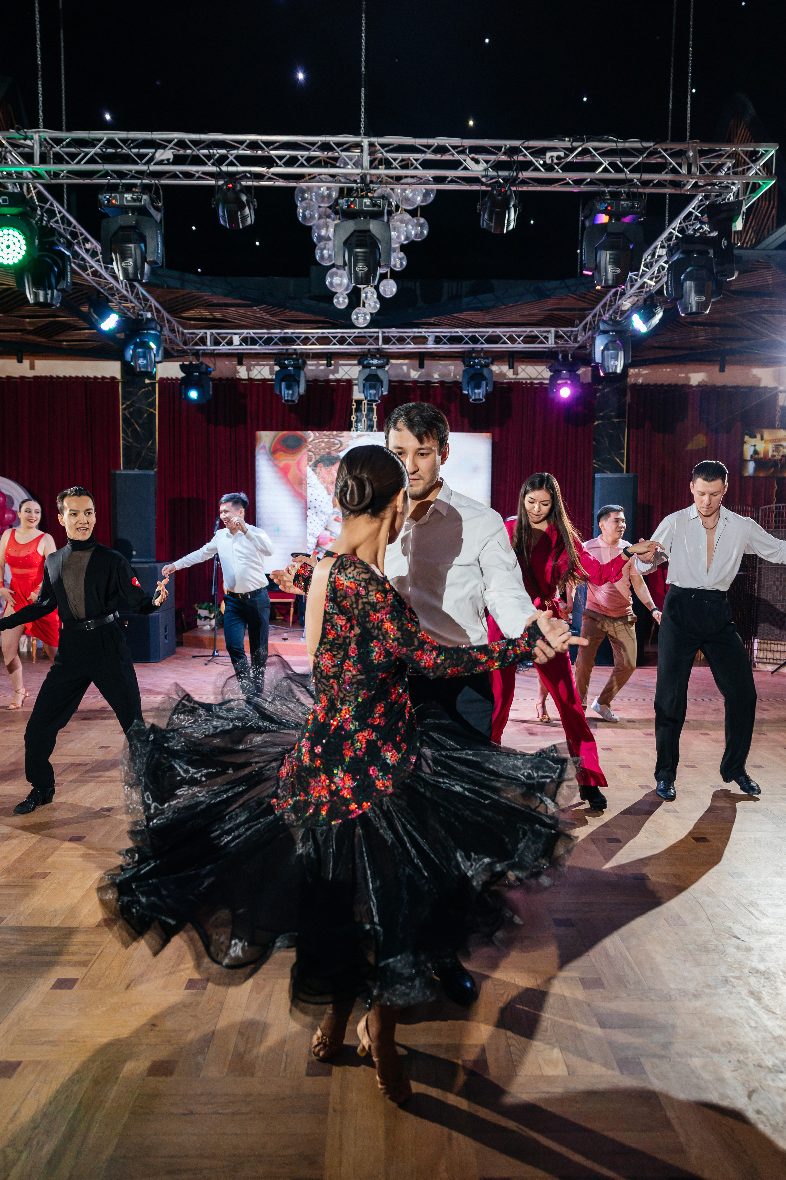 1 жас той. Профессиональный фотограф в городе Астана/Алматы Даурен Сембаев