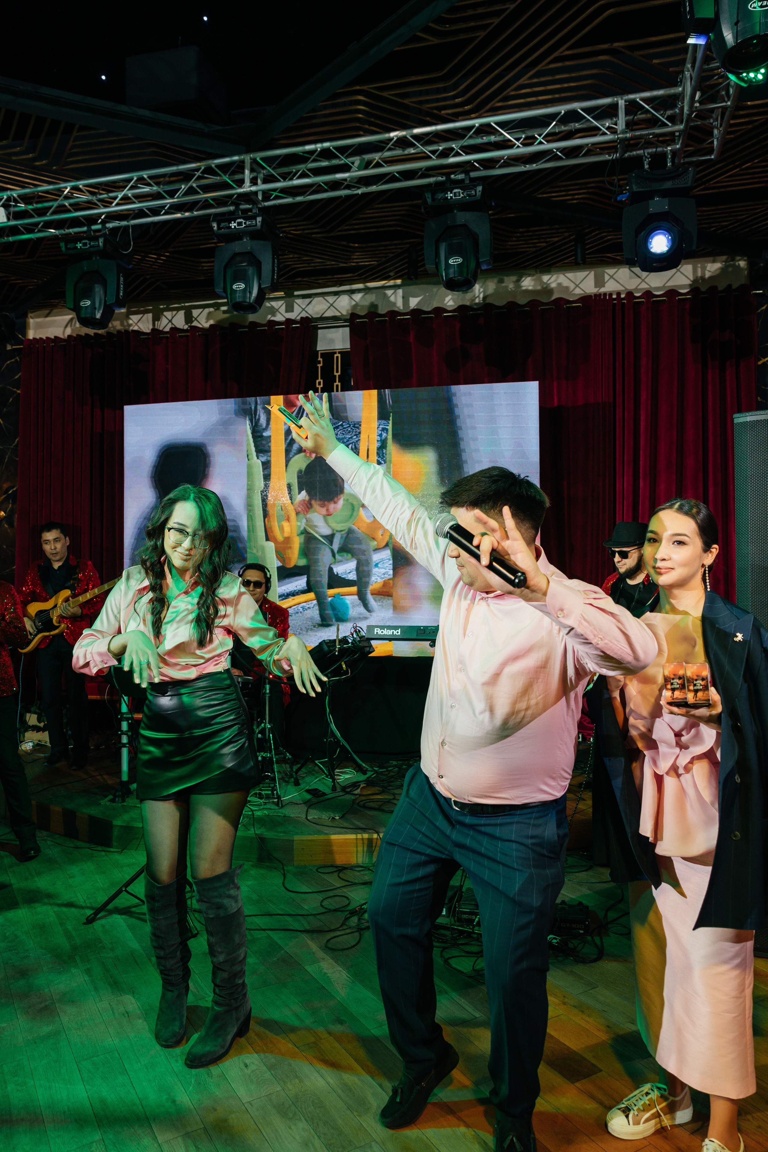 1 жас той. Профессиональный фотограф в городе Астана/Алматы Даурен Сембаев