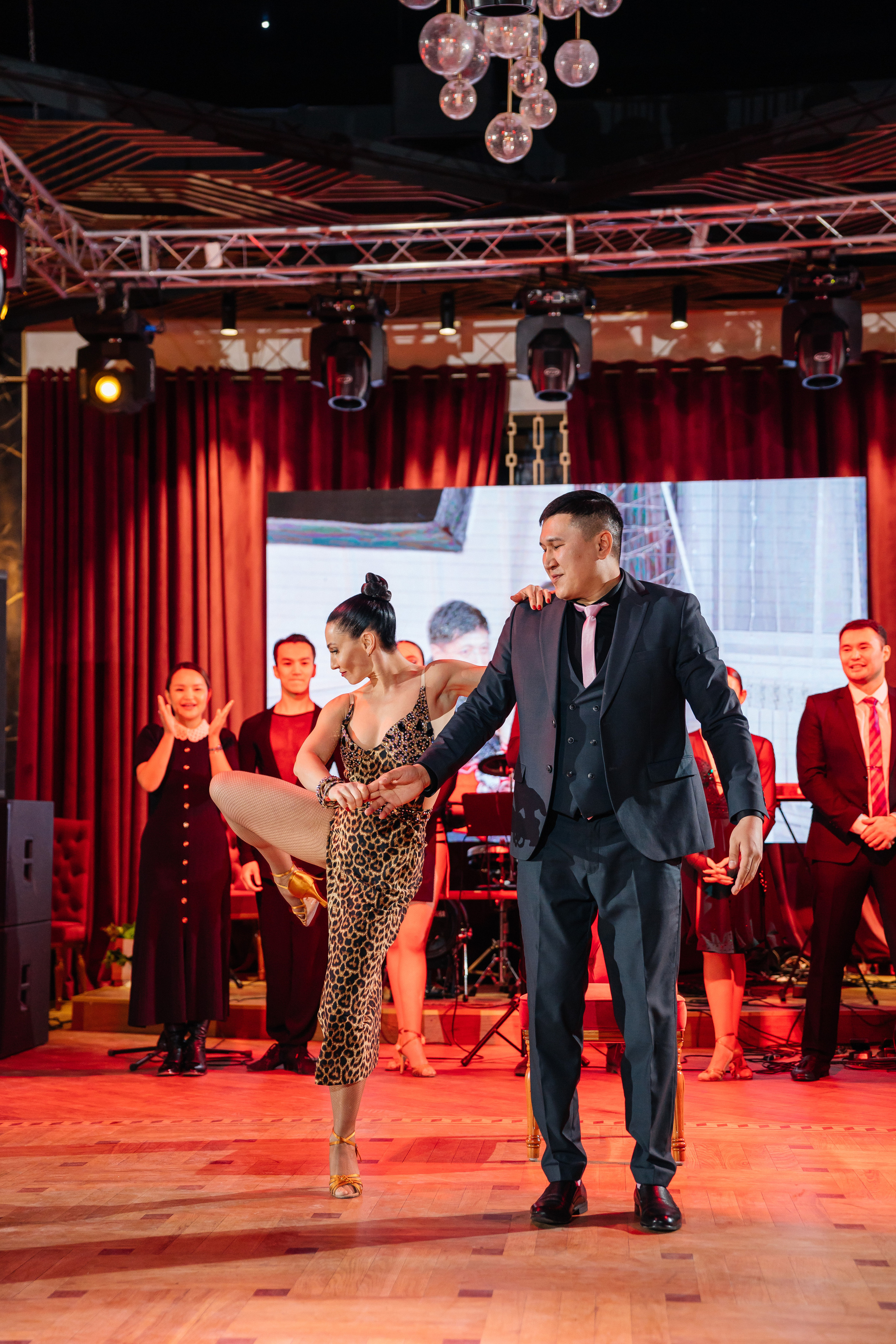 1 жас той. Профессиональный фотограф в городе Астана/Алматы Даурен Сембаев