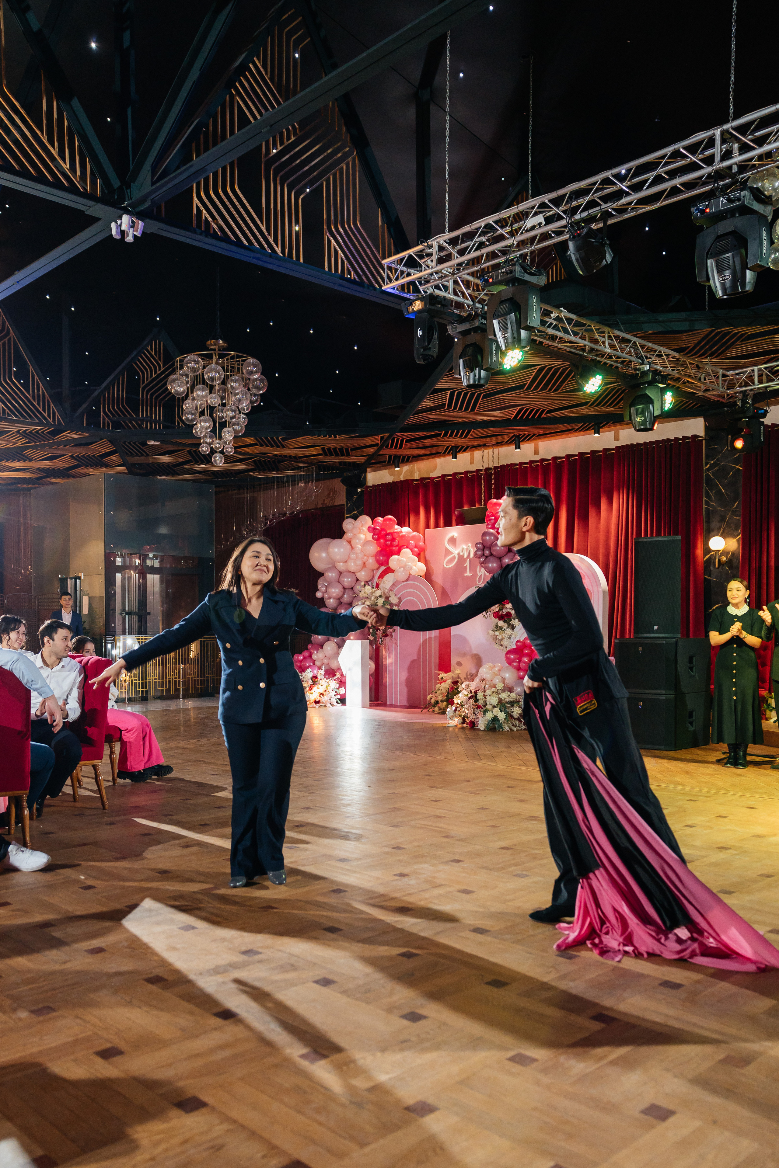 1 жас той. Профессиональный фотограф в городе Астана/Алматы Даурен Сембаев