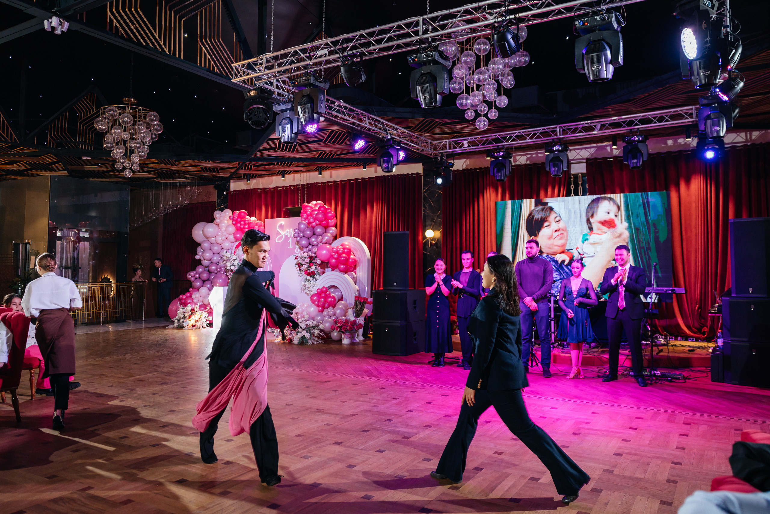 1 жас той. Профессиональный фотограф в городе Астана/Алматы Даурен Сембаев