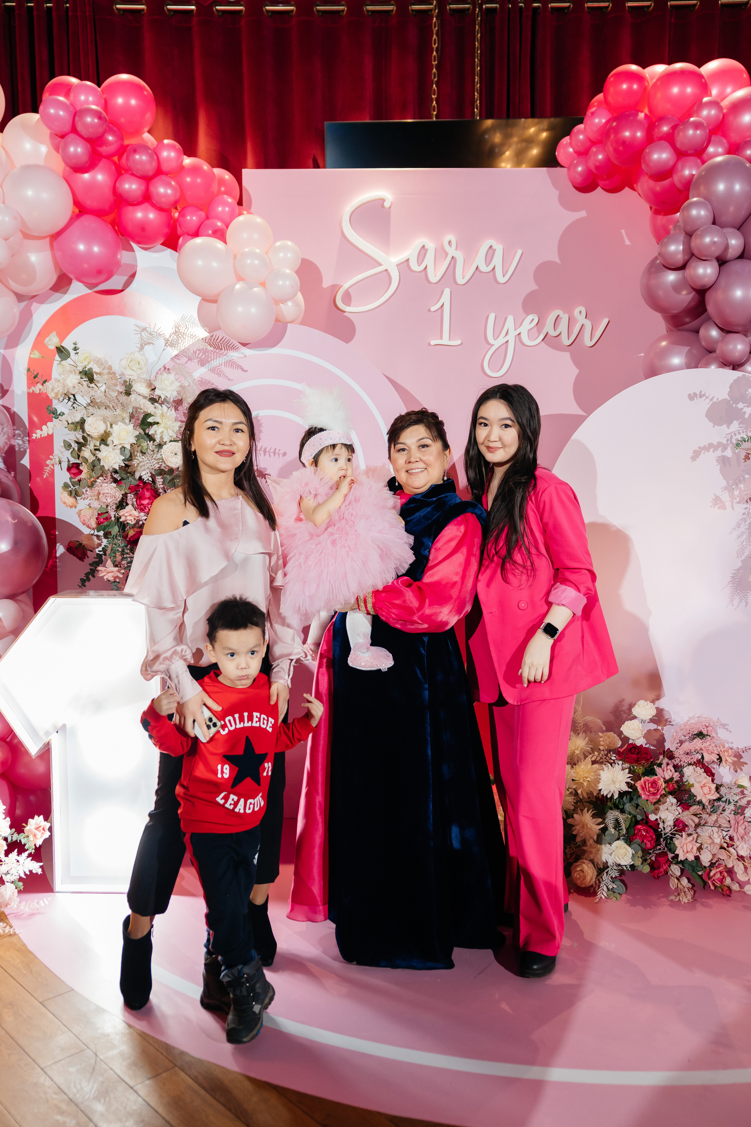 1 жас той. Профессиональный фотограф в городе Астана/Алматы Даурен Сембаев