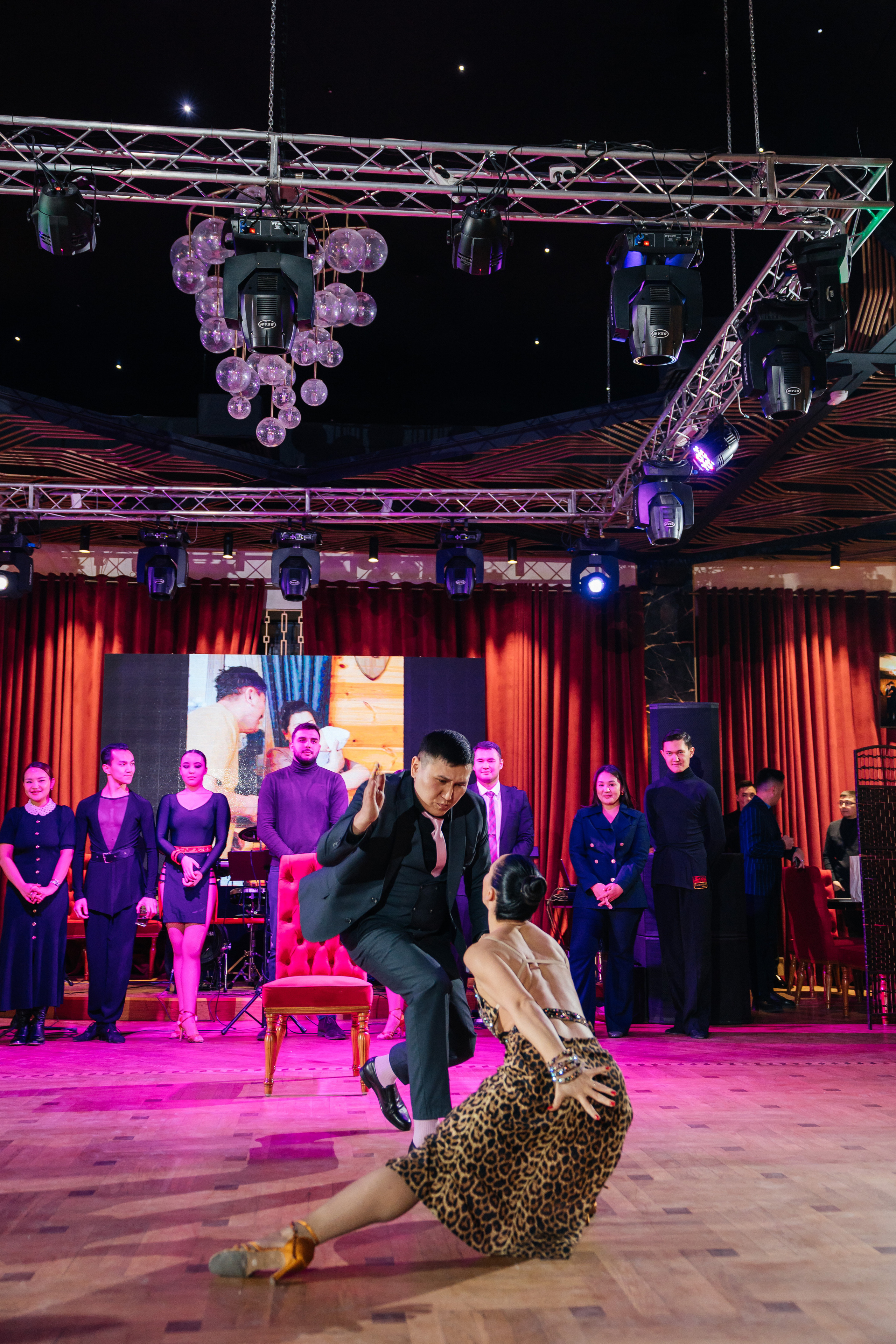 1 жас той. Профессиональный фотограф в городе Астана/Алматы Даурен Сембаев