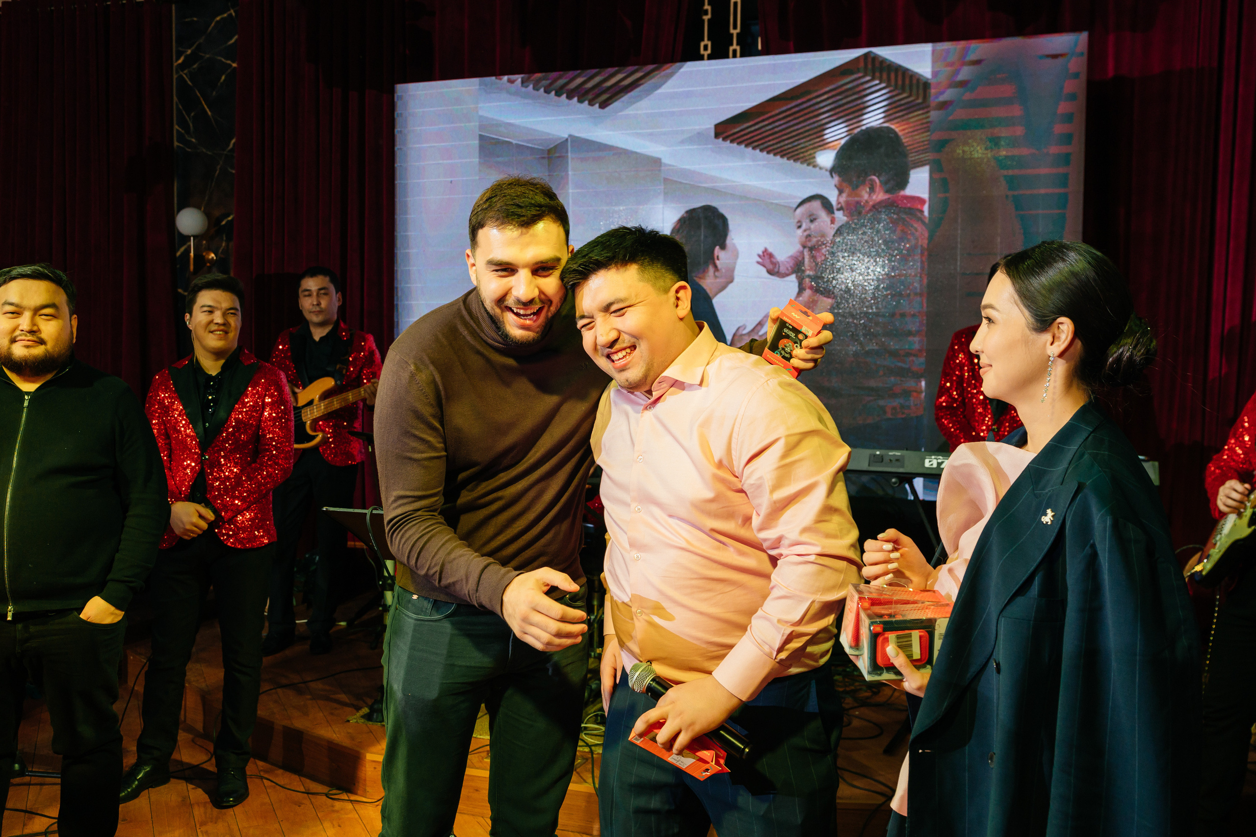 1 жас той. Профессиональный фотограф в городе Астана/Алматы Даурен Сембаев