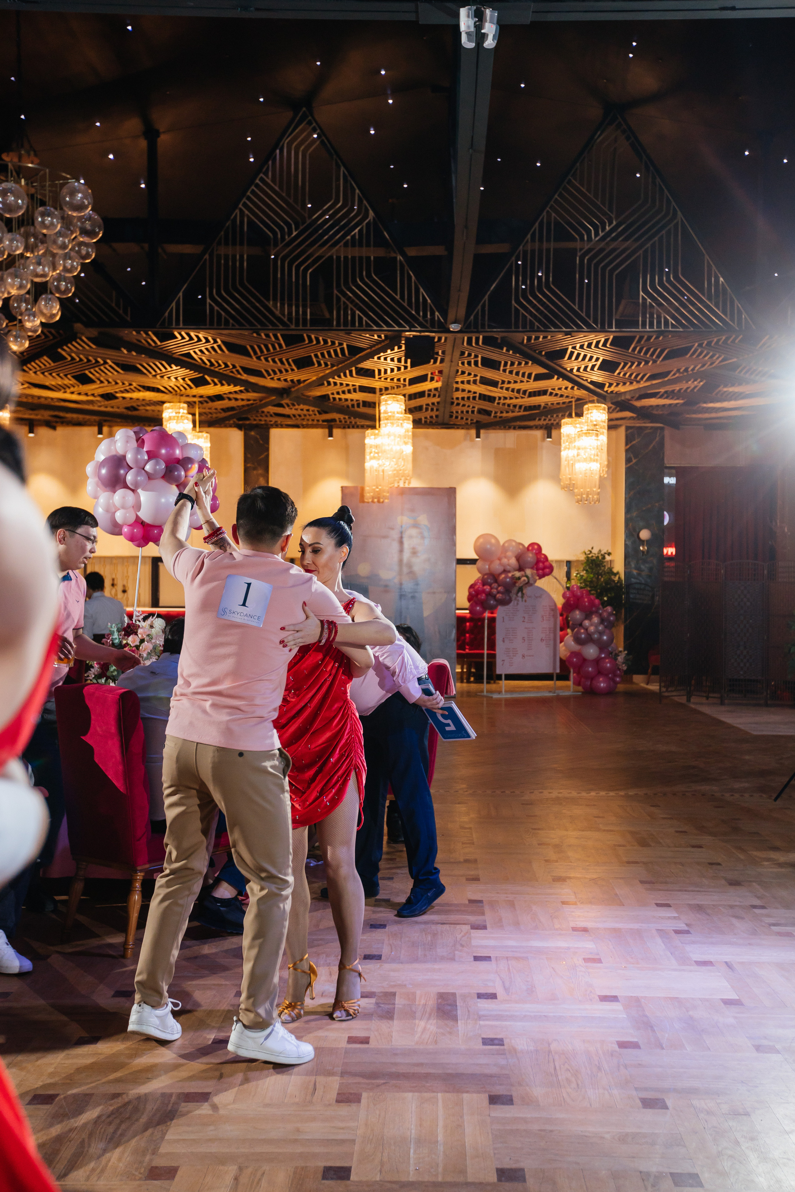 1 жас той. Профессиональный фотограф в городе Астана/Алматы Даурен Сембаев