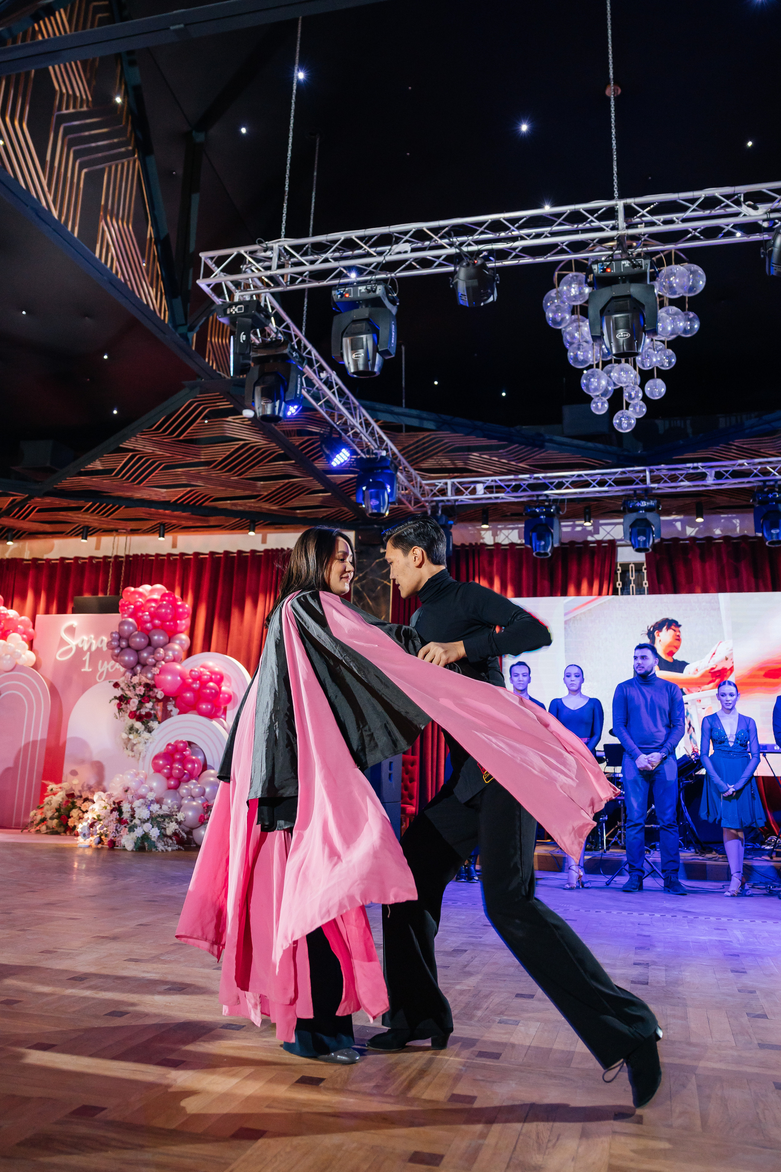 1 жас той. Профессиональный фотограф в городе Астана/Алматы Даурен Сембаев