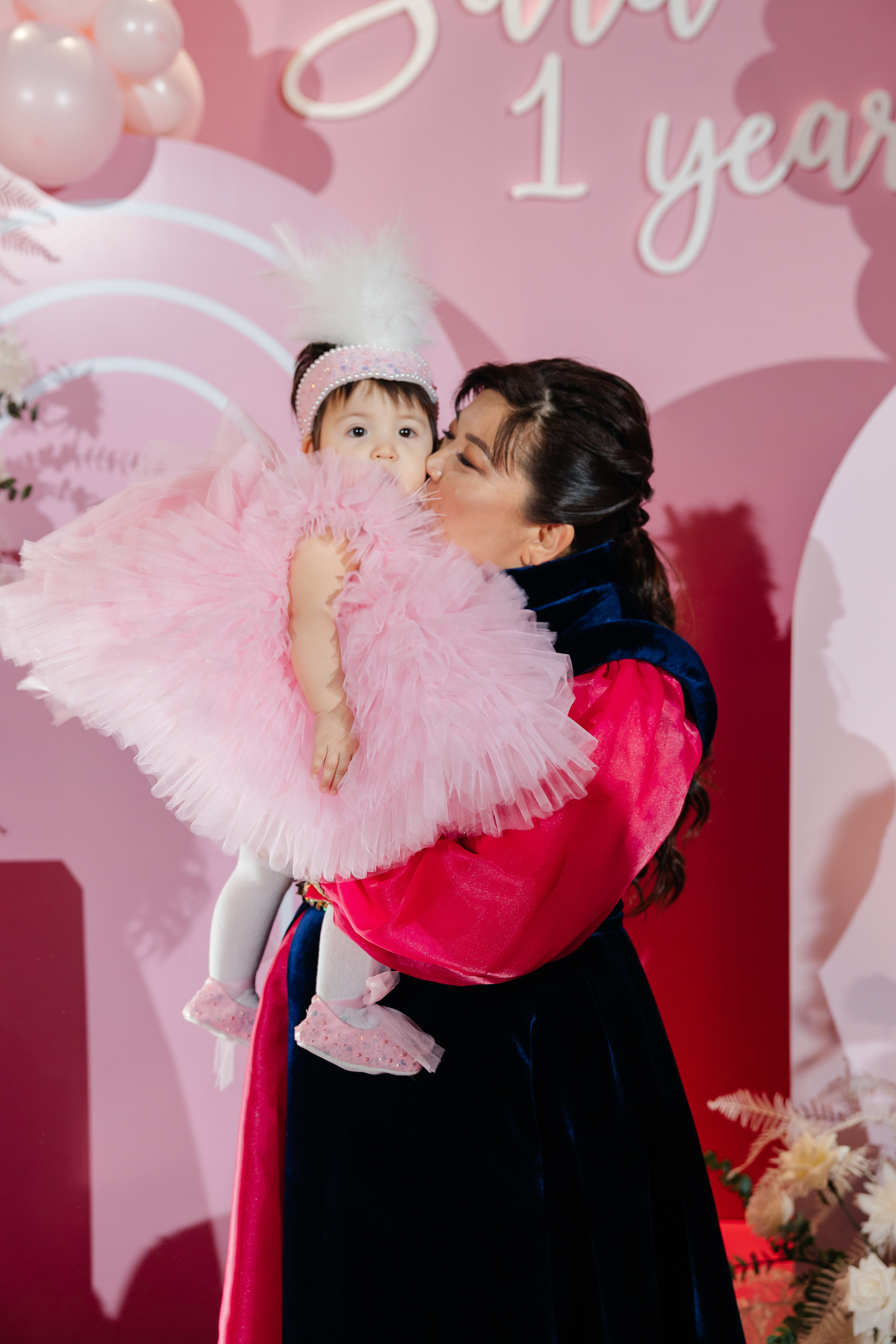 1 жас той. Профессиональный фотограф в городе Астана/Алматы Даурен Сембаев