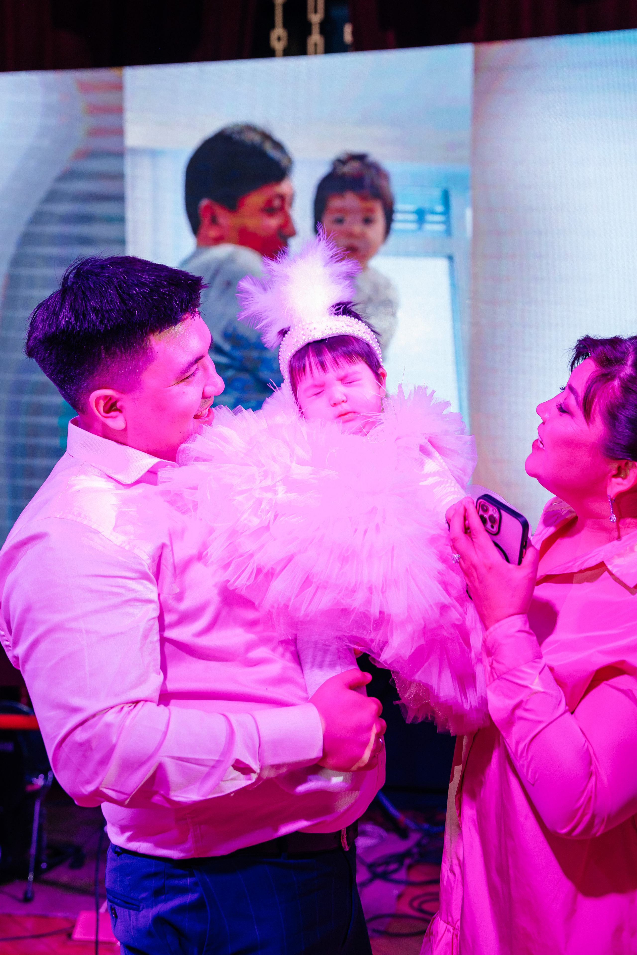 1 жас той. Профессиональный фотограф в городе Астана/Алматы Даурен Сембаев