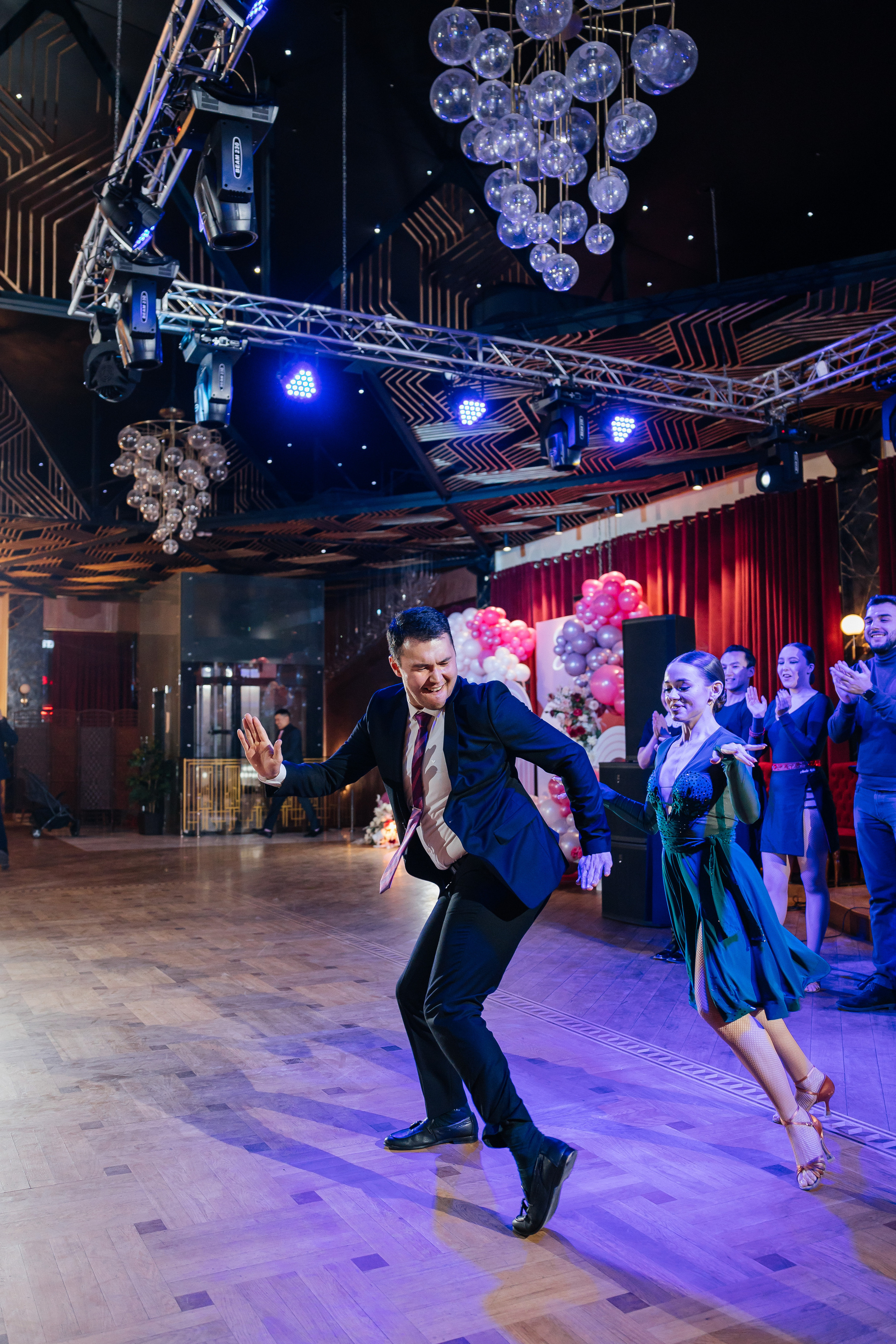 1 жас той. Профессиональный фотограф в городе Астана/Алматы Даурен Сембаев