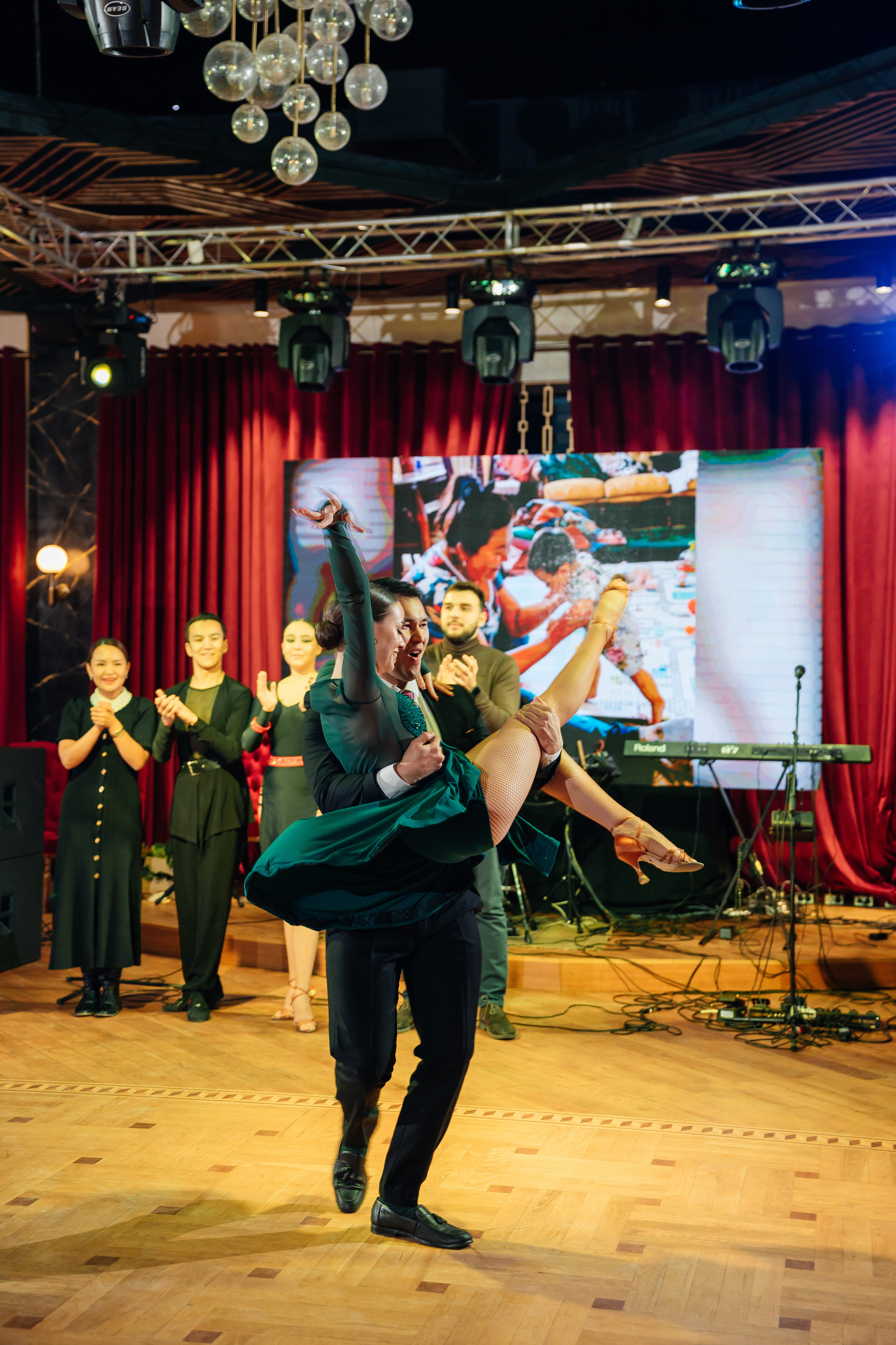 1 жас той. Профессиональный фотограф в городе Астана/Алматы Даурен Сембаев