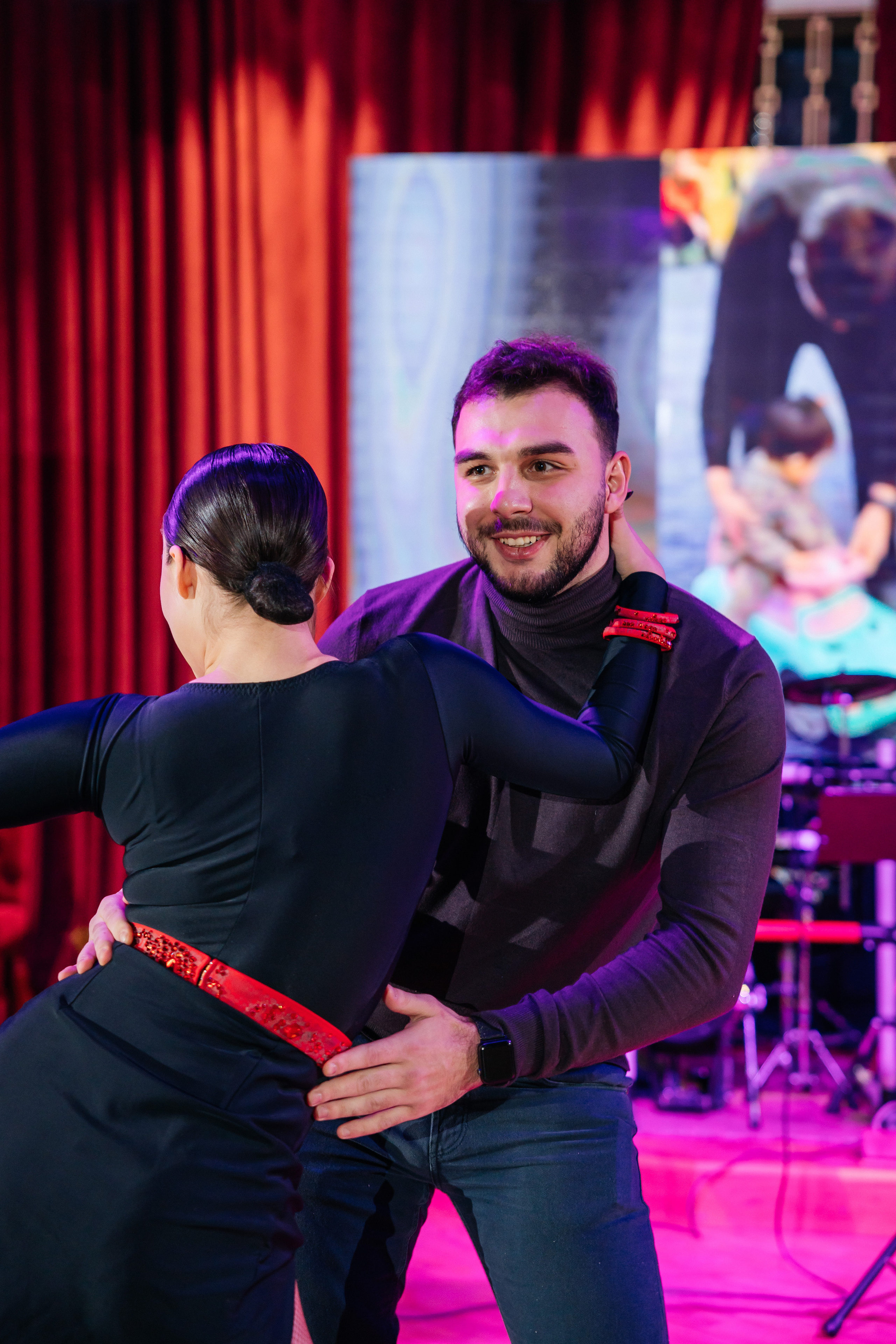 1 жас той. Профессиональный фотограф в городе Астана/Алматы Даурен Сембаев