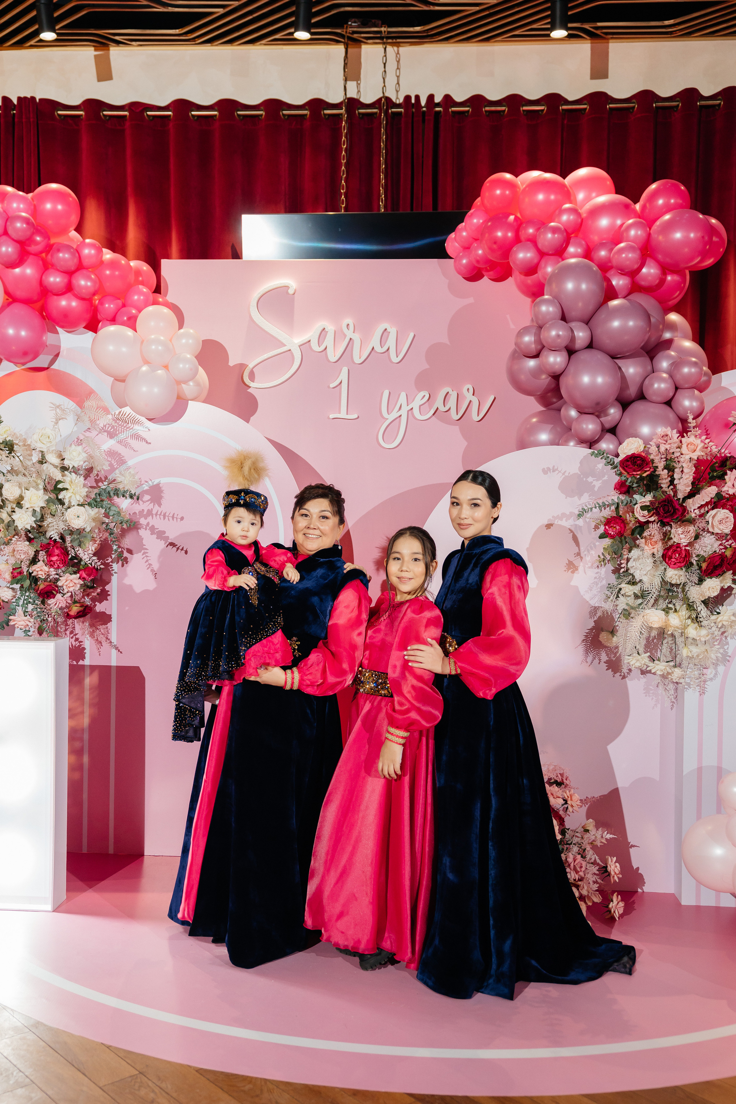 1 жас той. Профессиональный фотограф в городе Астана/Алматы Даурен Сембаев