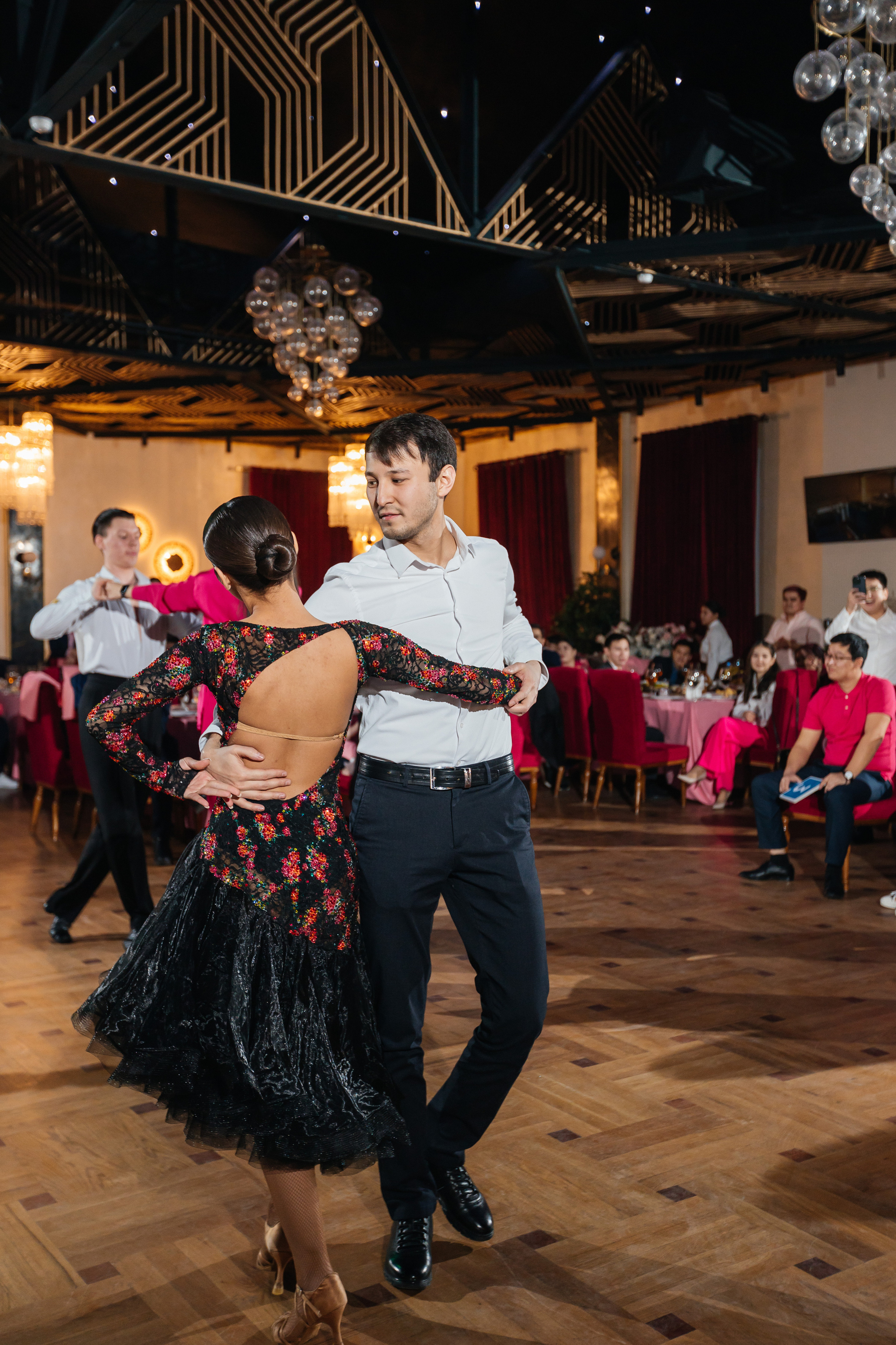 1 жас той. Профессиональный фотограф в городе Астана/Алматы Даурен Сембаев