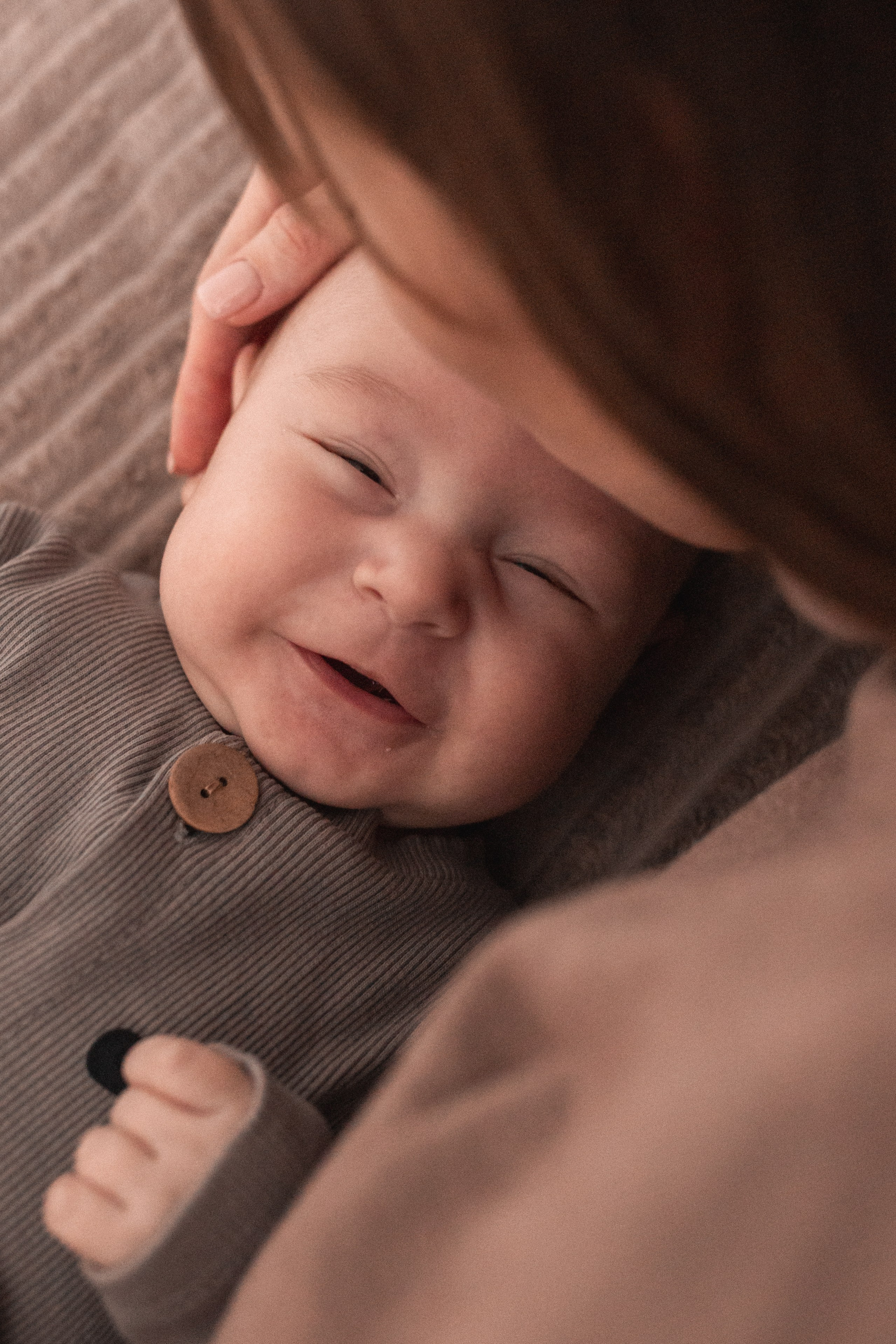 #фотографтольятти #фотографтлт #семейнаяфотосессия #домашняяфотосессиятольятти #мамытольятти #тлт #тольятти #фотоистория #семейныетрадиции #новогодняяфотосессиятольятти #фотограф