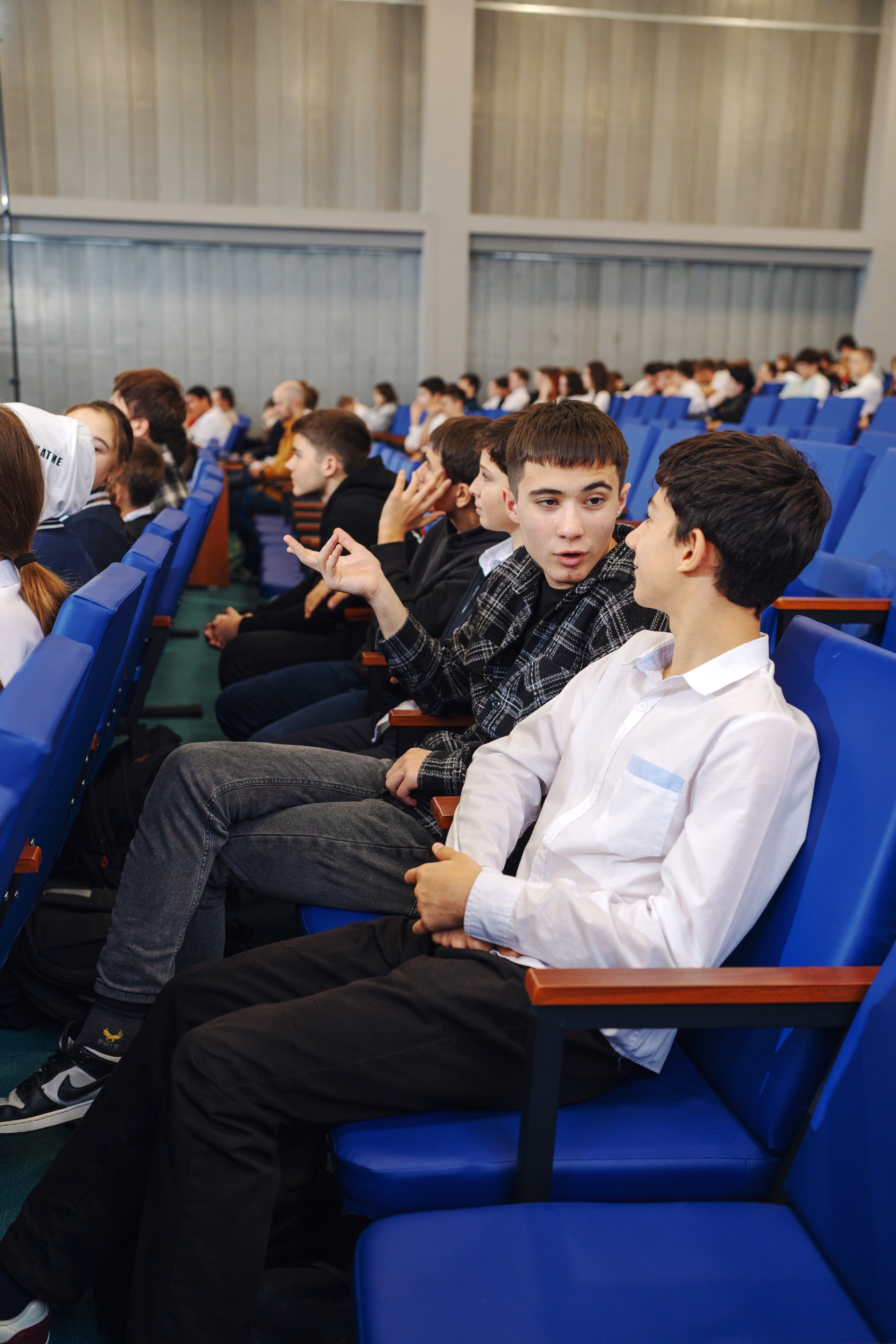 Лекция по киберспорту в школе № 2, п. Энем