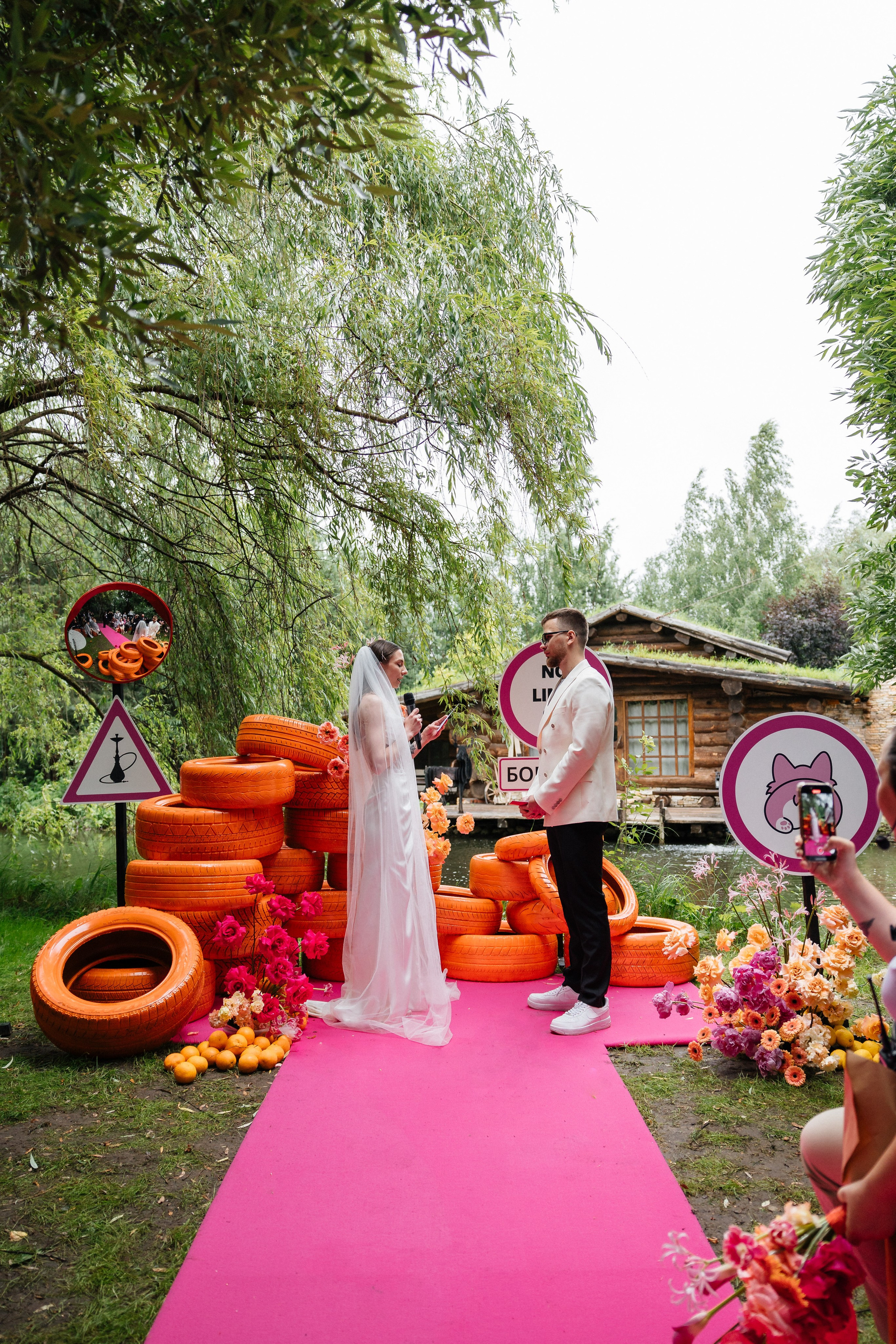 Свадебная съемка в Москве — Профессиональный свадебный фотограф для вашей свадьбы, фото и видео услуги. Фотограф Аделина Raw