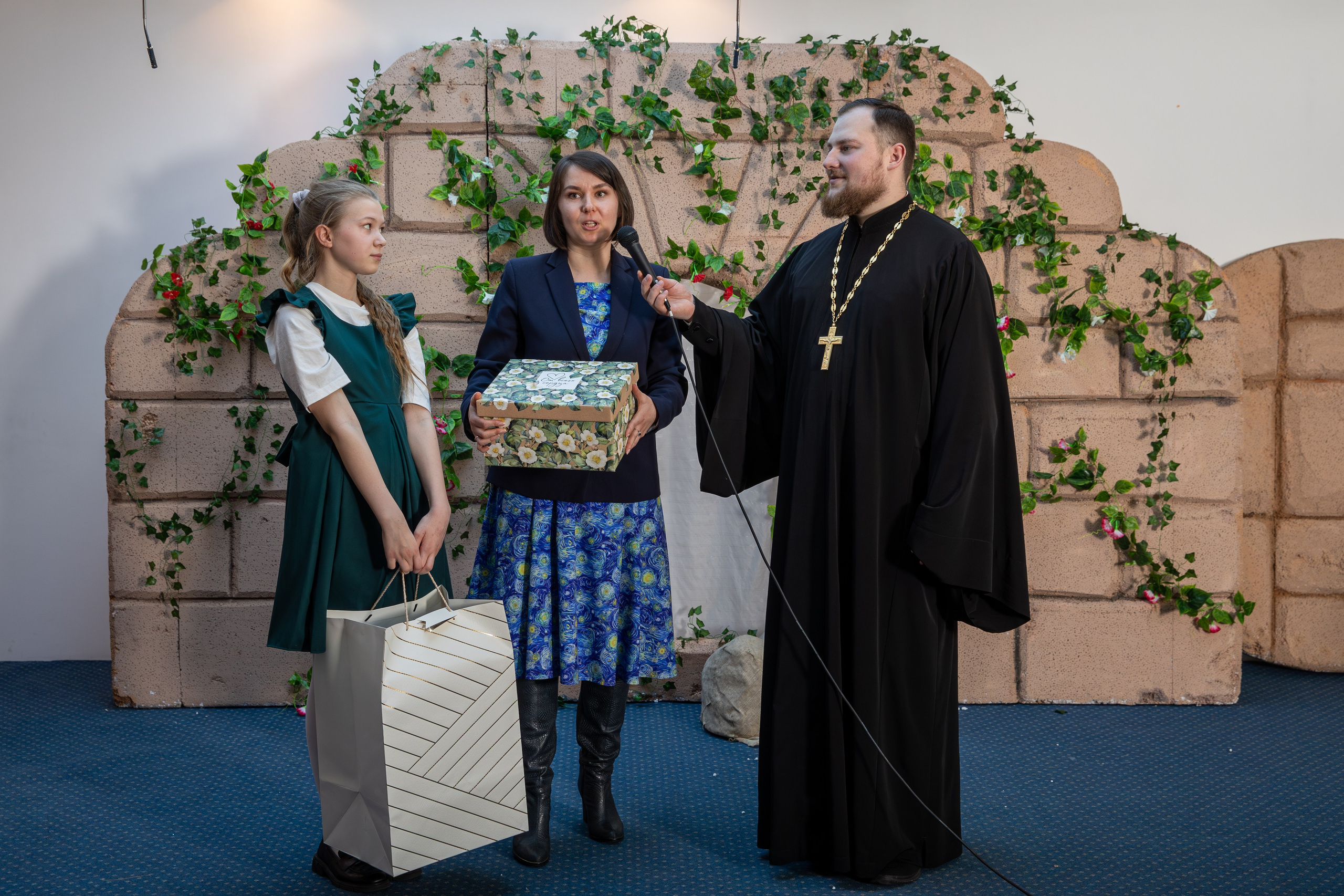 Пасхальный концерт Воскресная школа 2025. Фотограф Таинств Крещение и Венчания г. Магадан Власова Ульяна