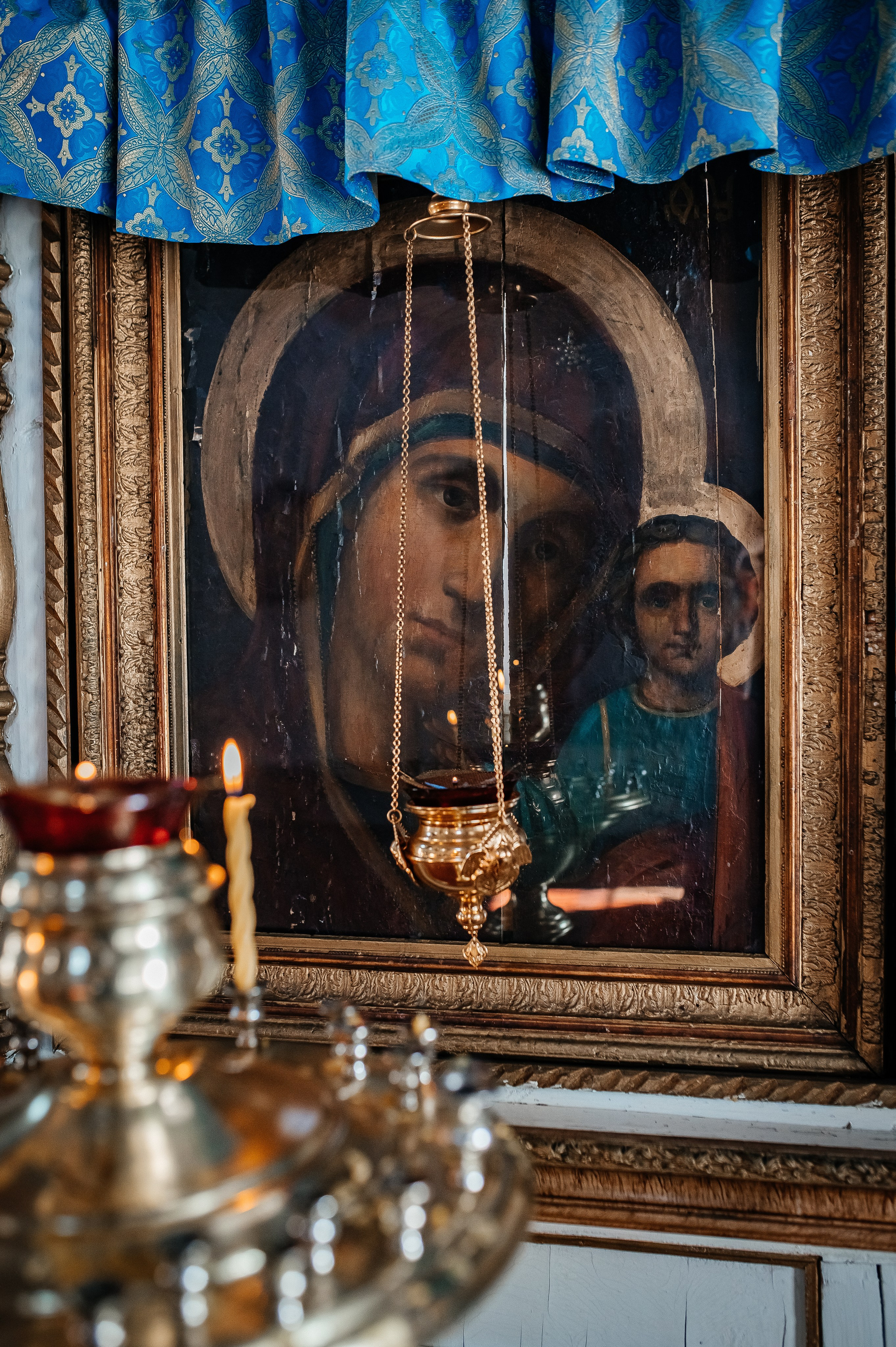 Крестины Тимофея //// Храм Свято-Никольского женского Венева монастыря — Николо-Успенская церковь. Семейный и детский фотограф в Туле