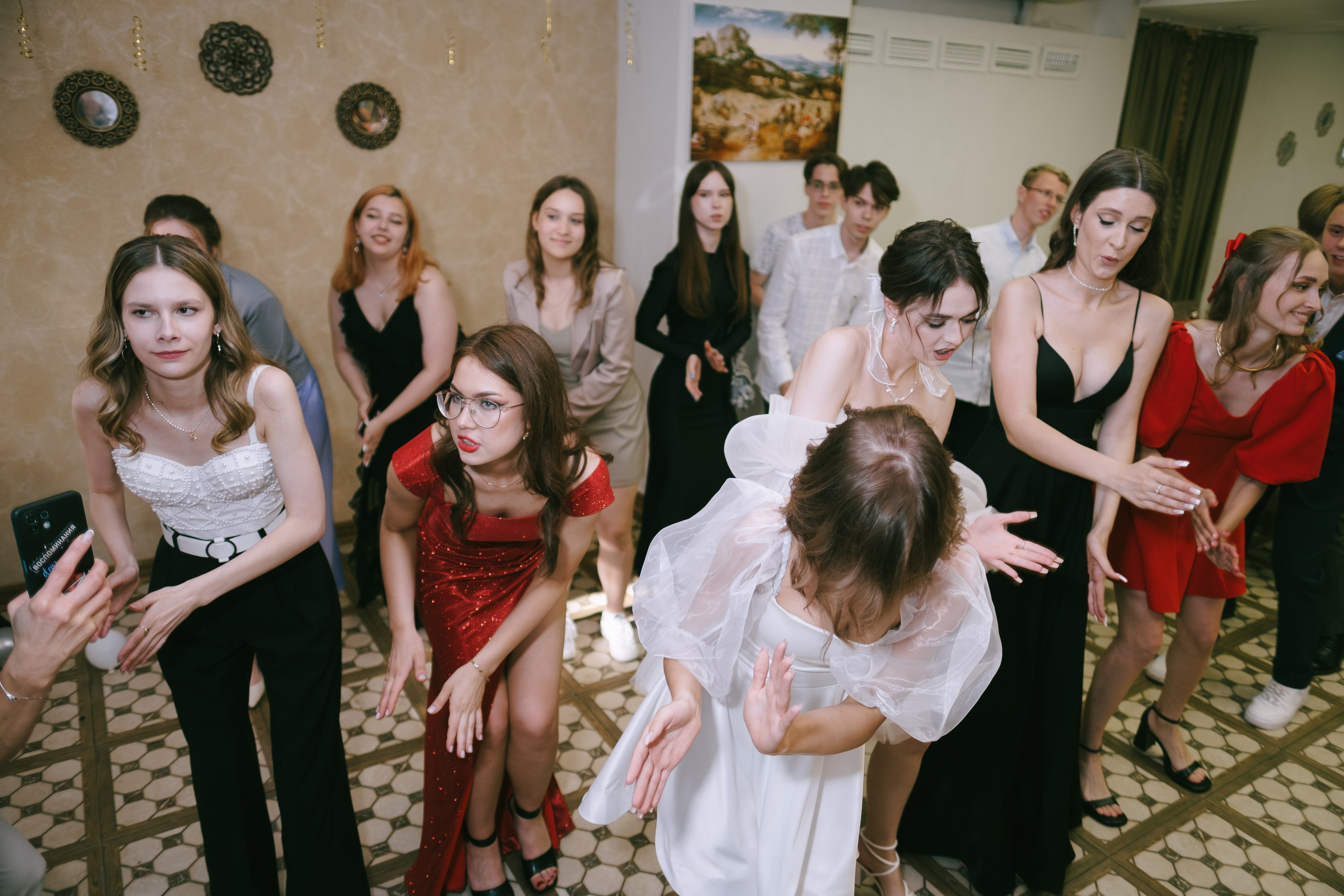 Выпускной школа 33. Свадебный и репортажной фотограф Денис Ожигин в Краснодаре и Краснодарском крае