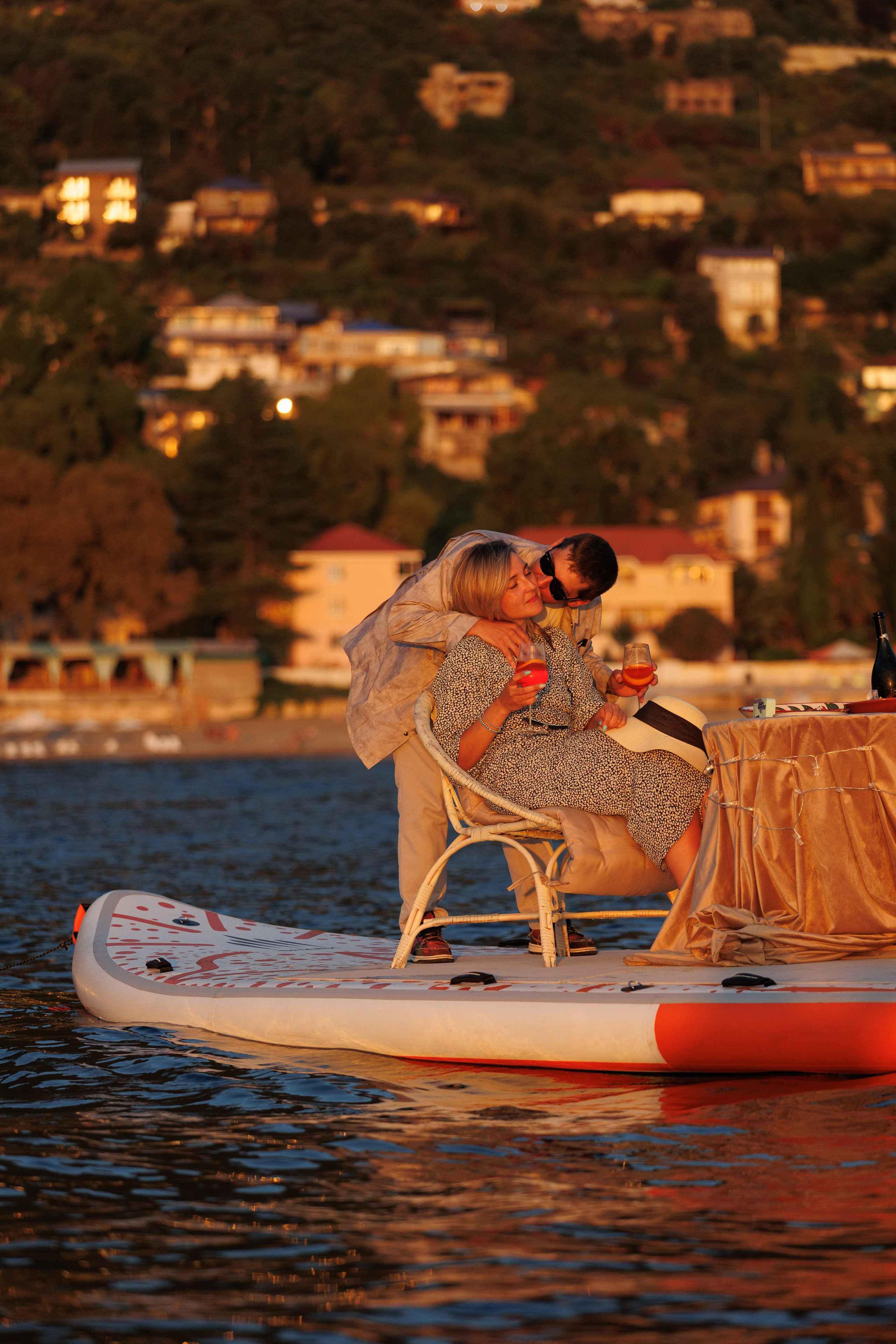 Романтическая съемка на воде. Фотограф в Санкт-Петербурге и Москве Макс Спектор