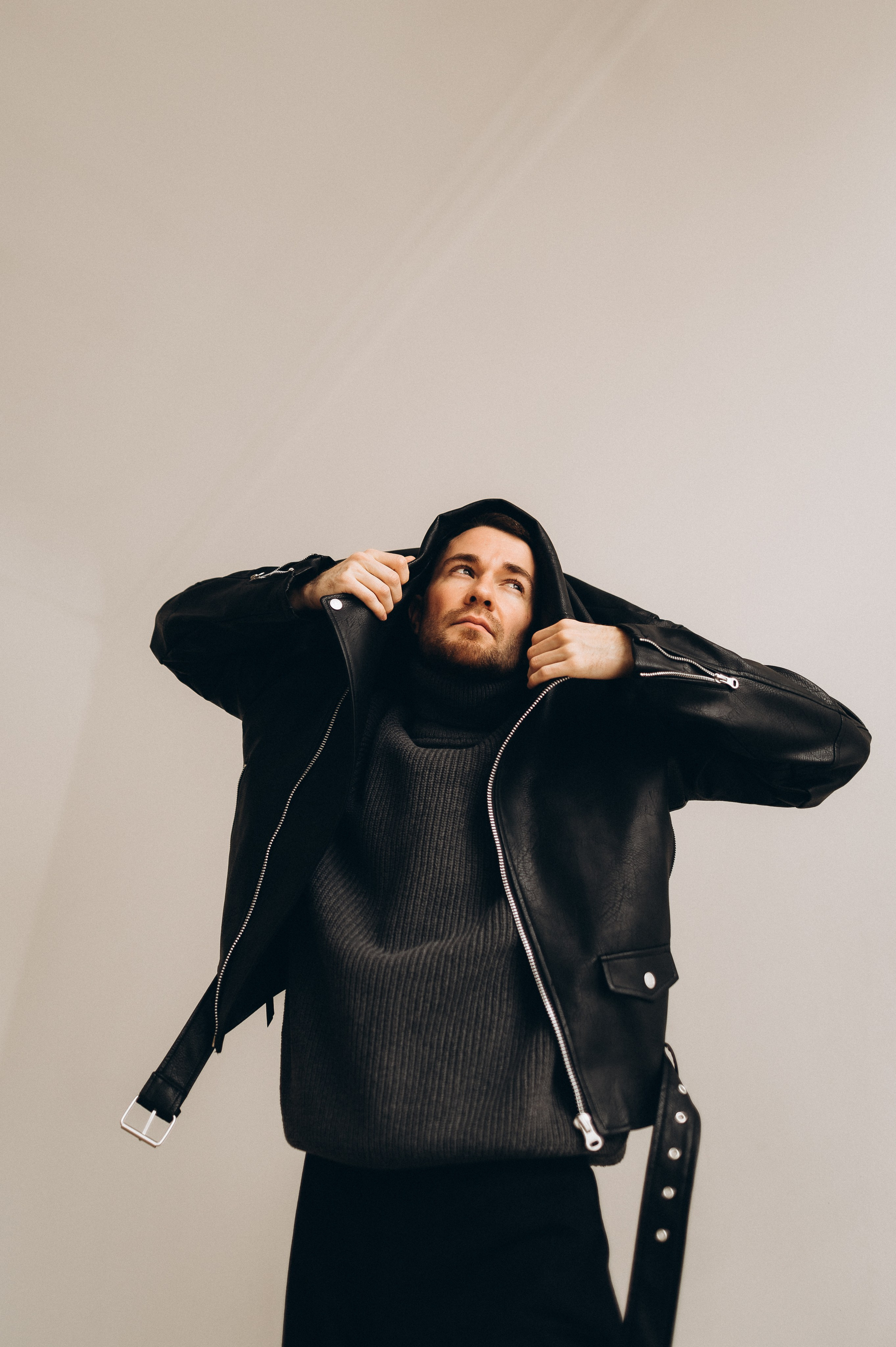 Антон студия Спб (мужская индивидуальная съемка). Фотограф ПИТЕР СПБ Надежда Баранова