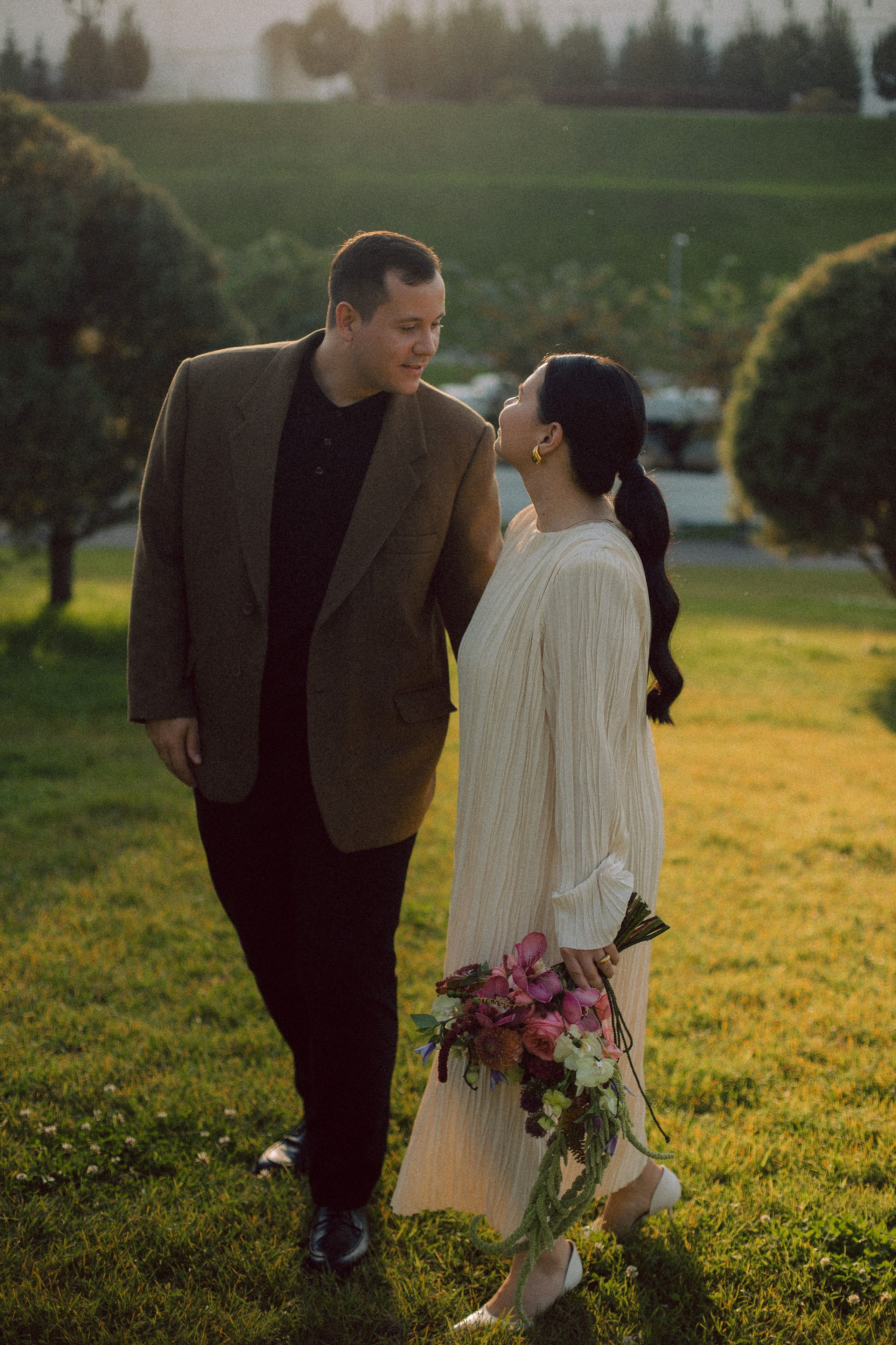 Регистрация и прогулка Софьи и Дениса. Фотограф любви в городе Казань