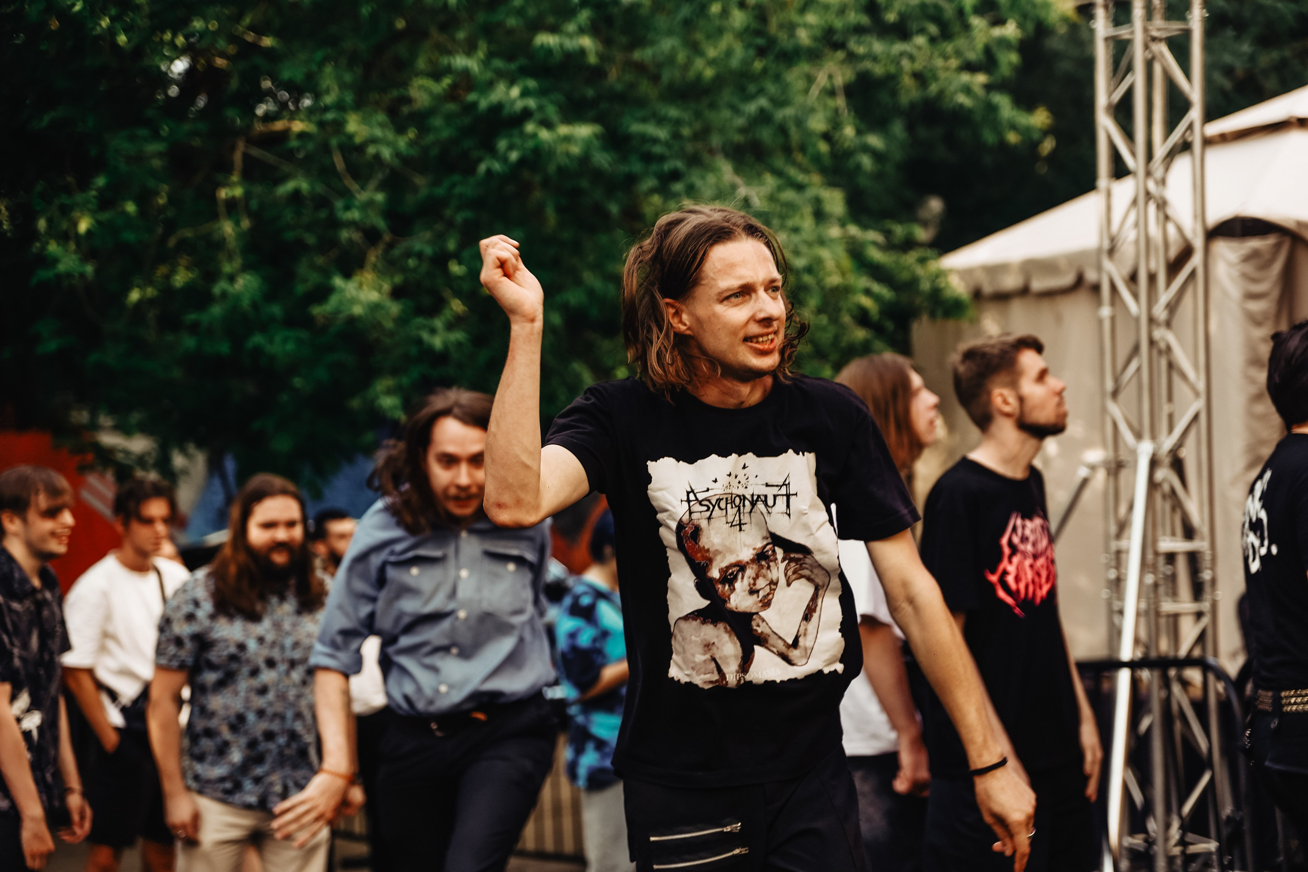 ЛЕТНИЙ МЕТАЛ В ПРАВДЕ