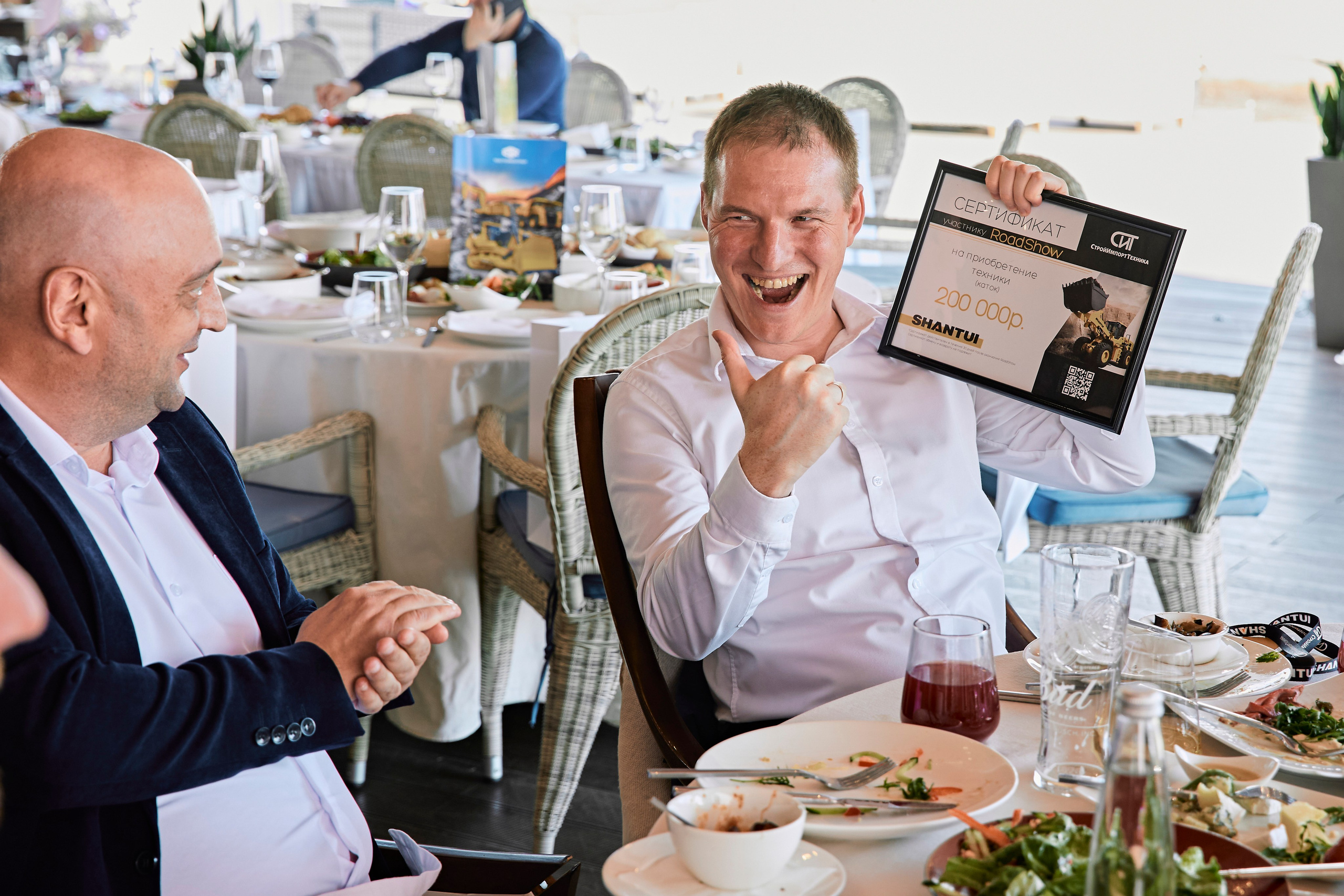 Презентация спец. техники Shantui. Фотограф Александра Иванова